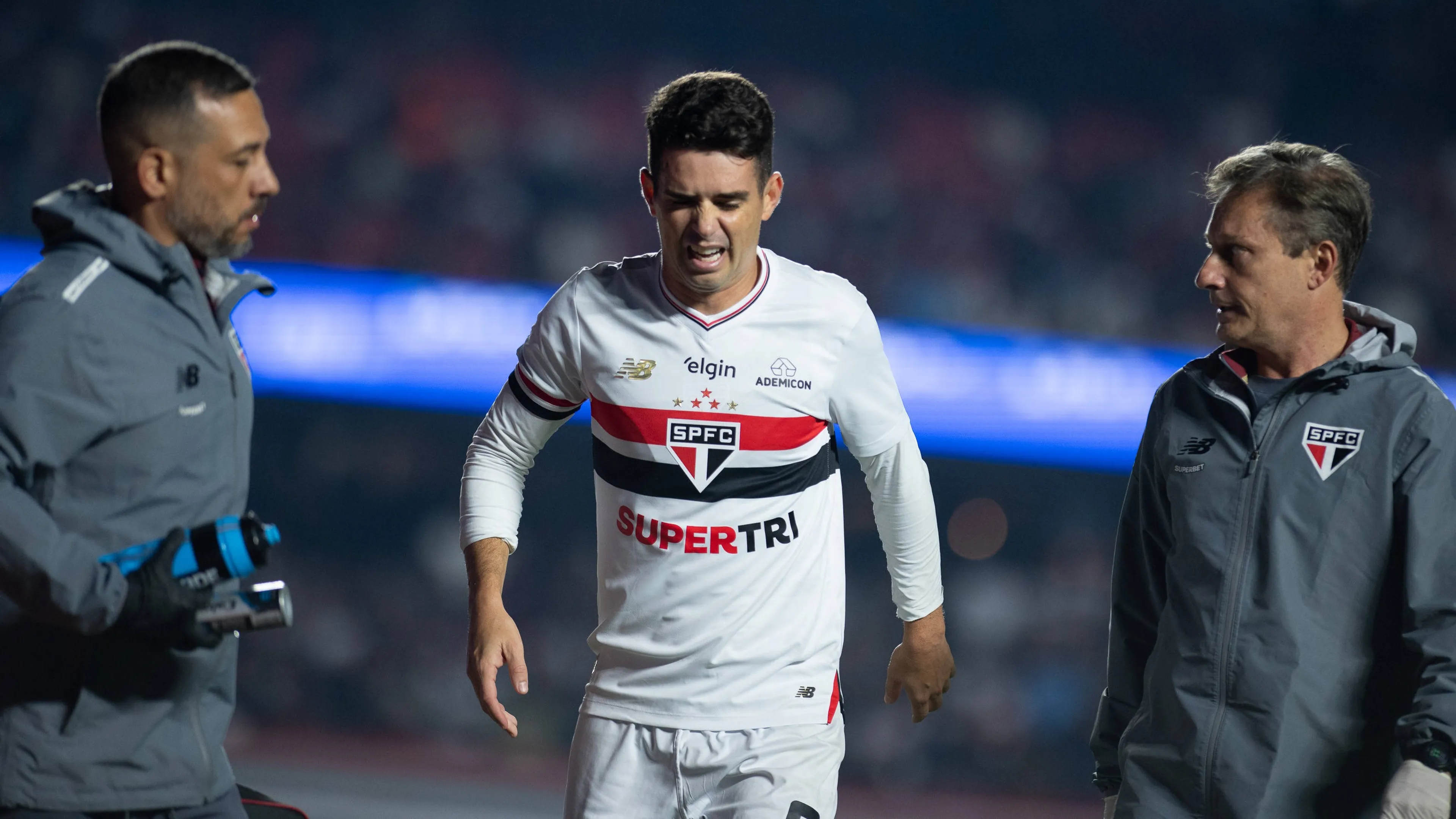 Oscar con la maglia del San Paolo