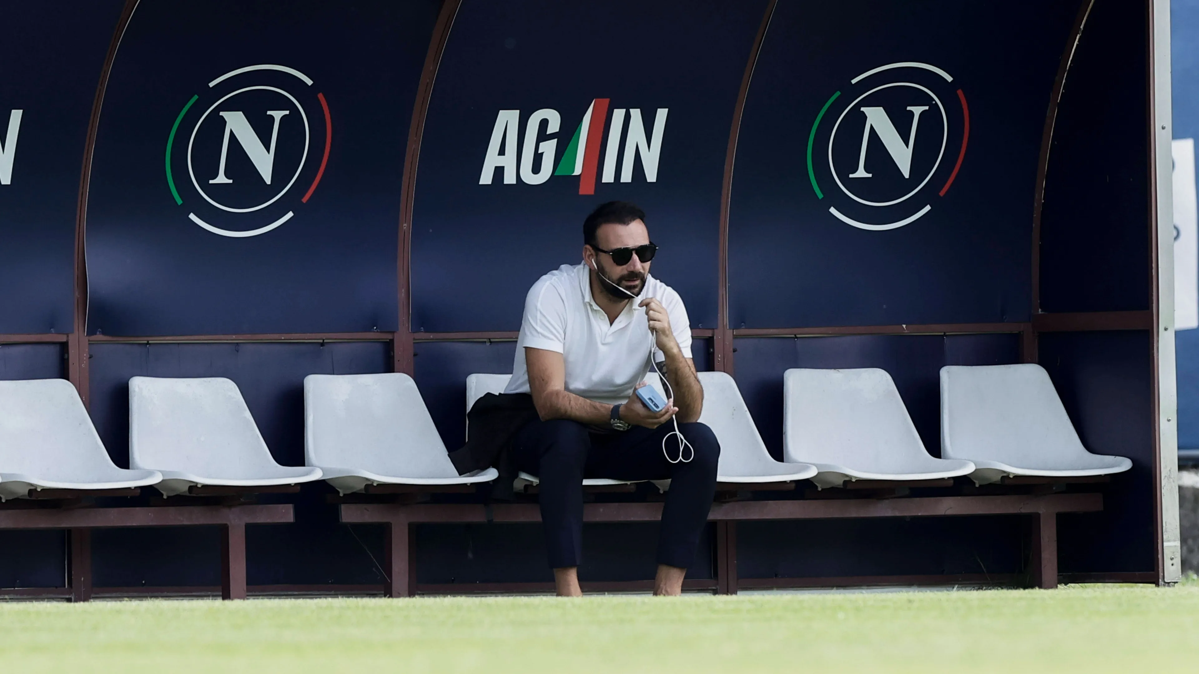 Calciomercato Napoli, piace un giovane talento per il centrocampo: ma la concorrenza è agguerrita