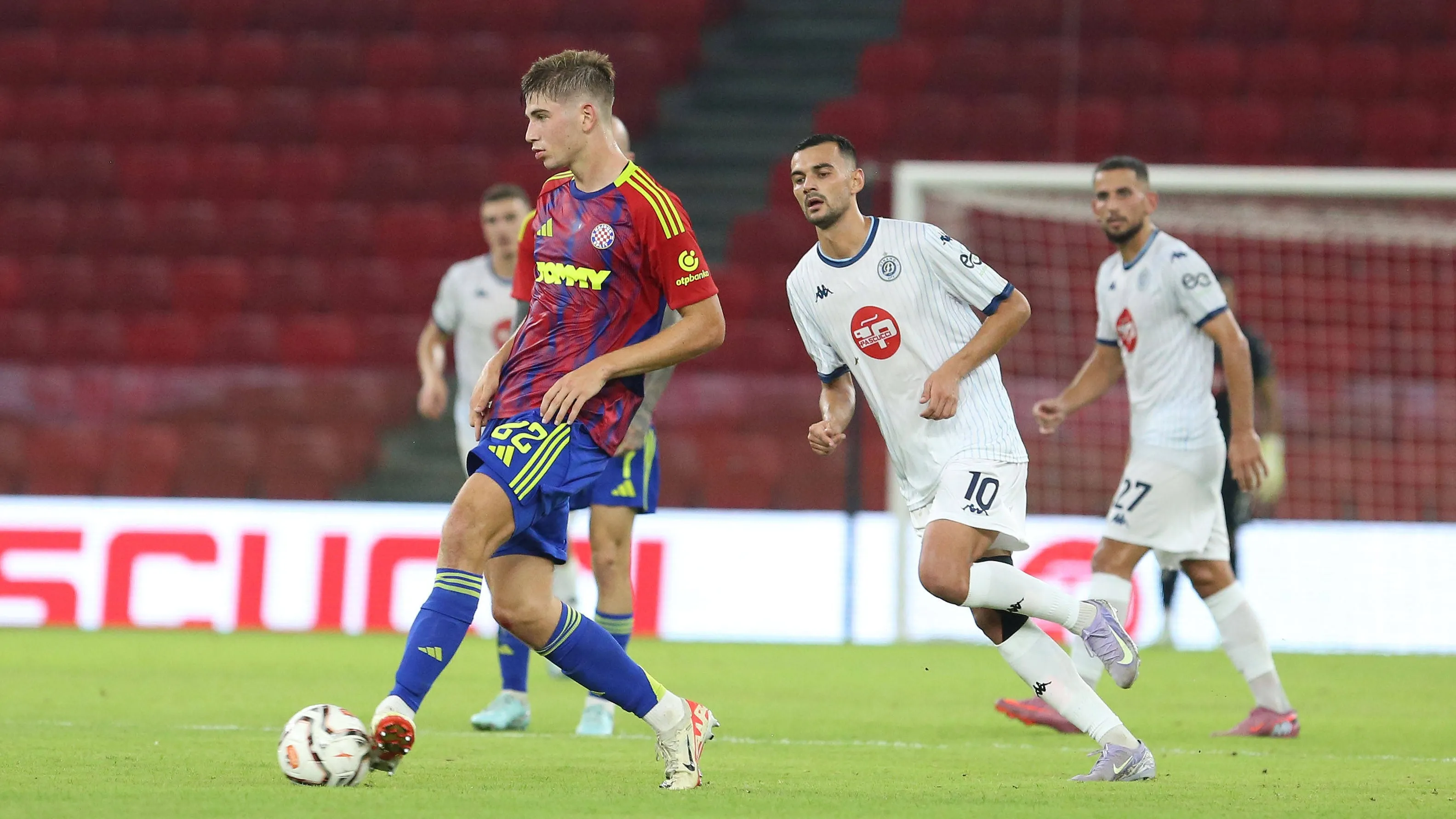 Inter, obiettivo Mlacic per la difesa del futuro