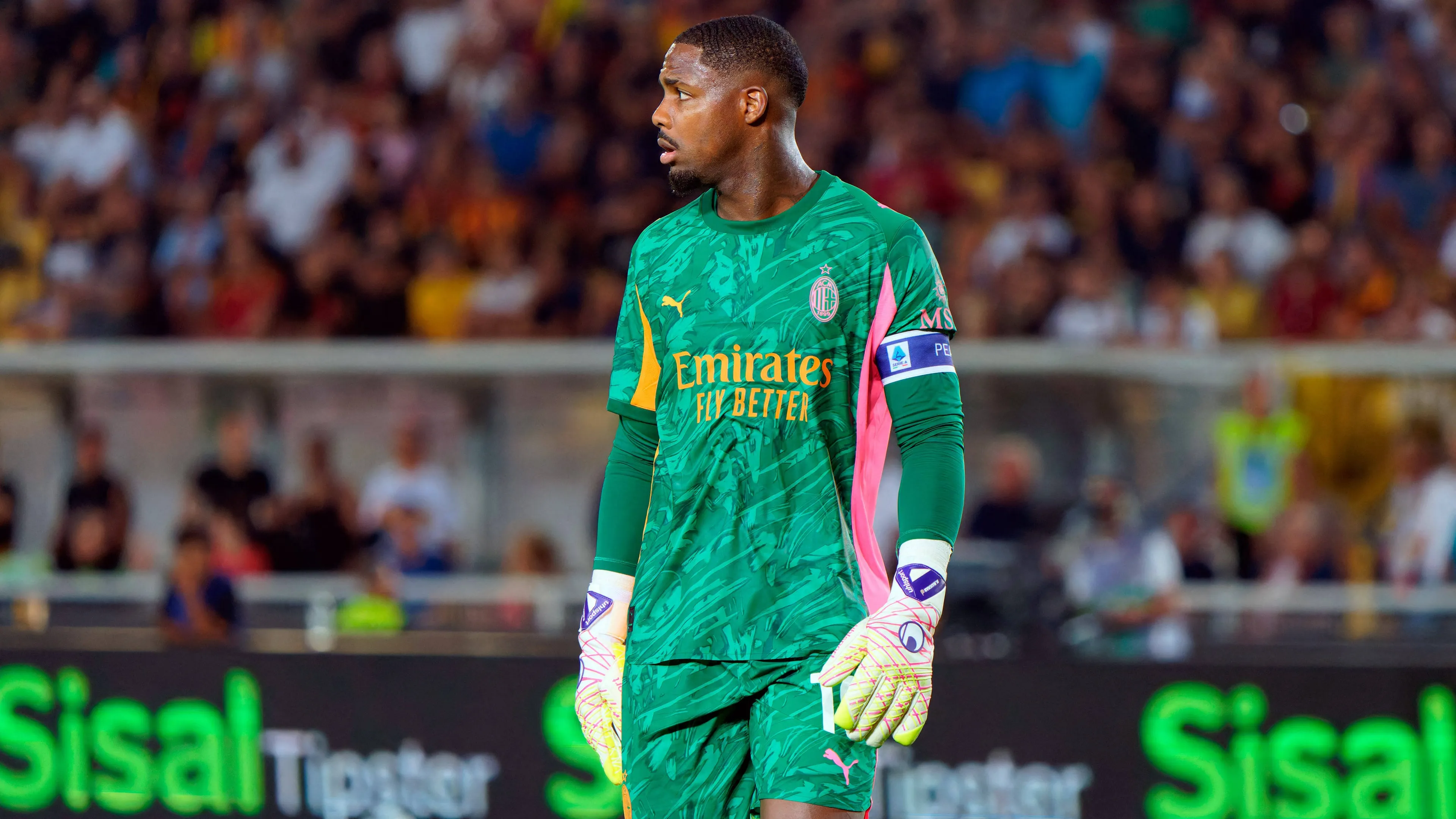 Calciomercato Milan, se Maignan non rinnova c'è già un nome per sostituirlo: è Suzuki del Parma