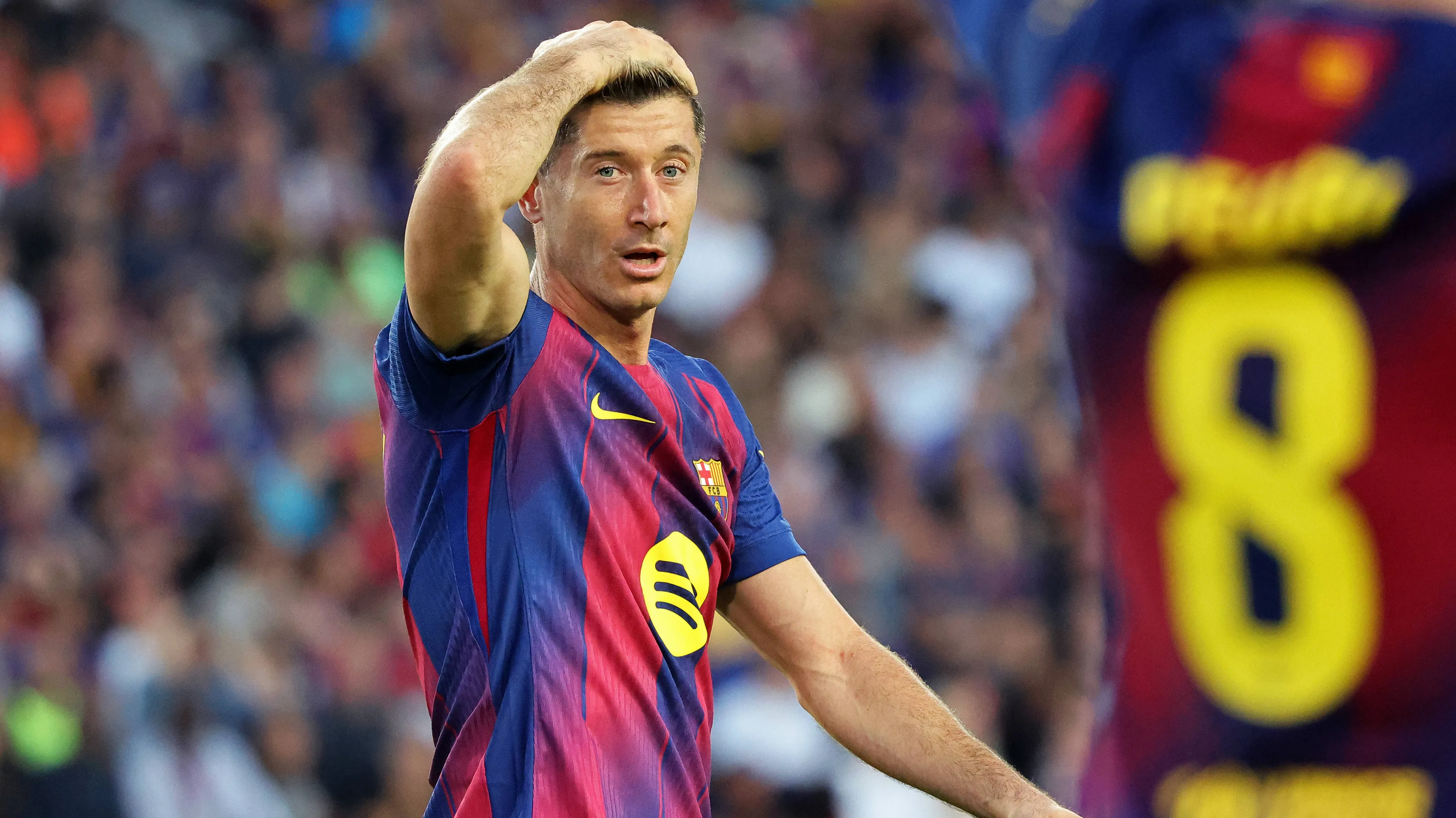 Clamoroso dalla Spagna, il Milan punta uno dei migliori bomber europei: contatti avviati per Lewandowski