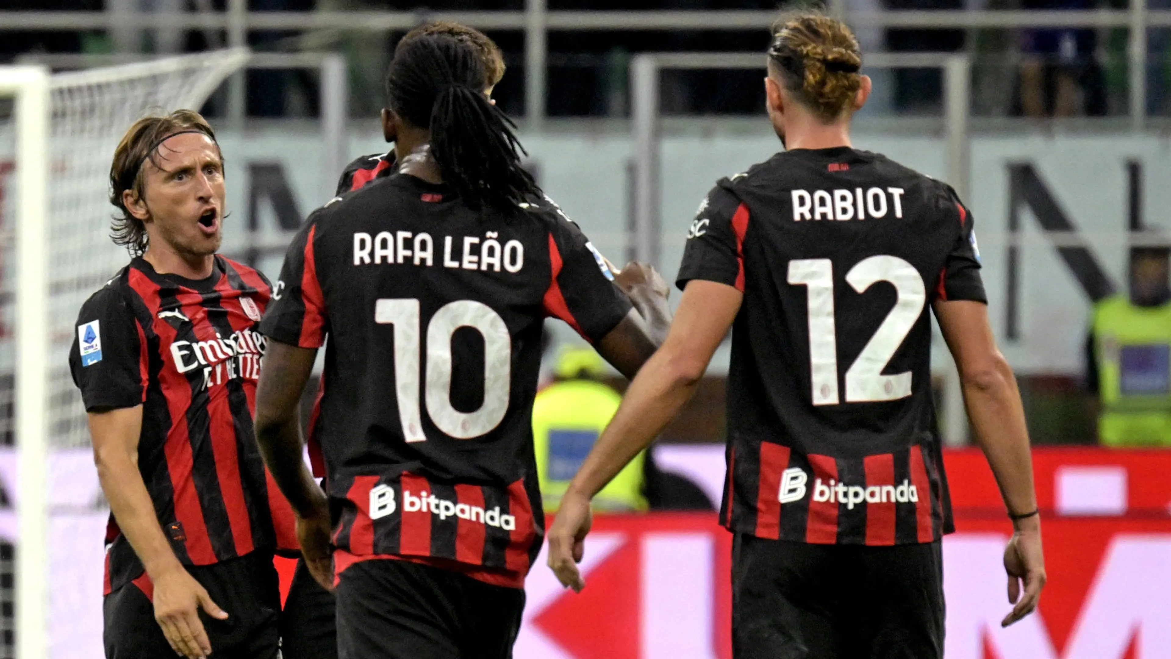 Milan, allarme Rabiot e Leao: non si allenano in nazionale, le loro condizioni