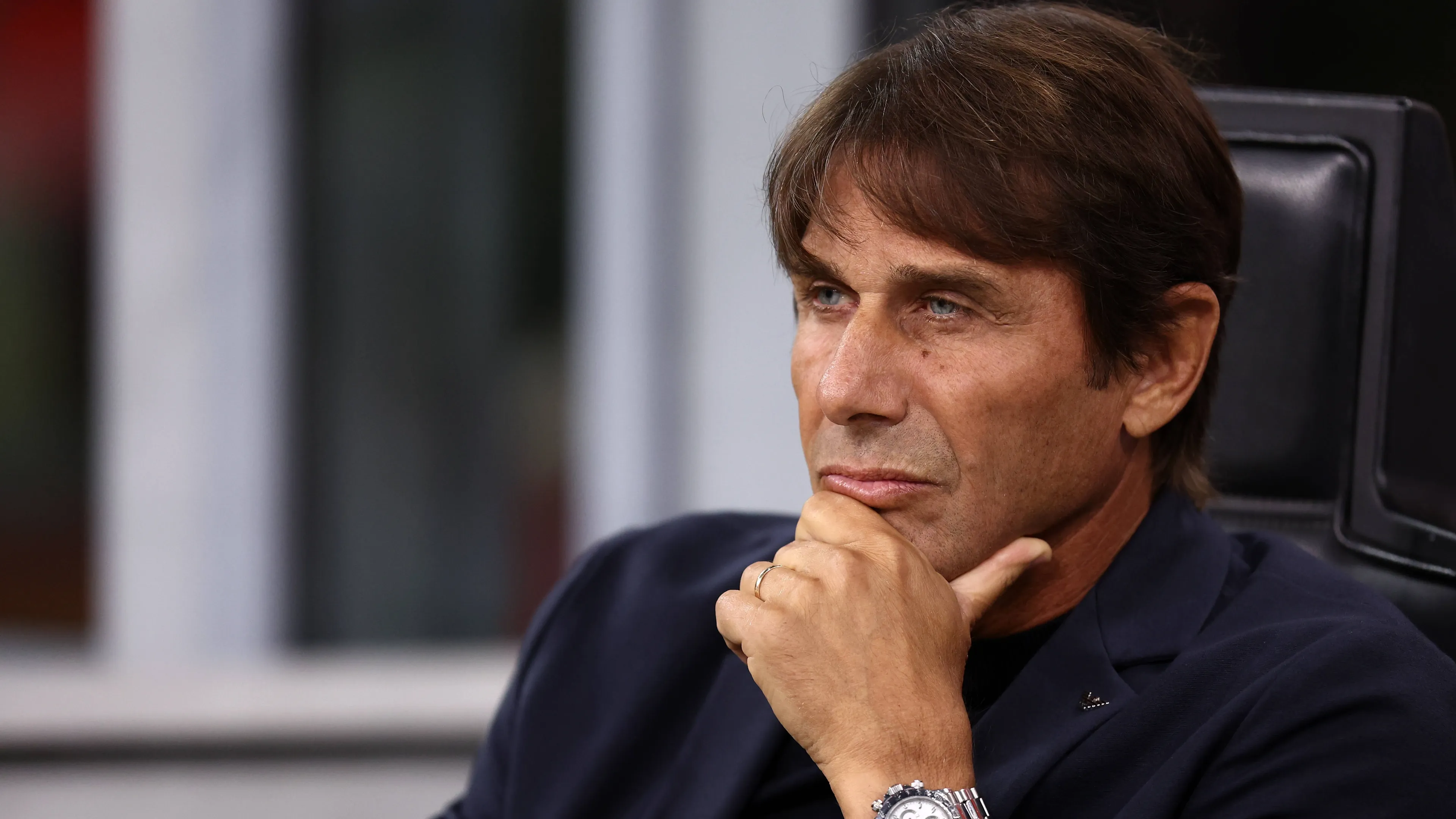 Napoli, i dubbi di Conte in vista dello Sporting Lisbona: l'allenatore pensa al cambio modulo