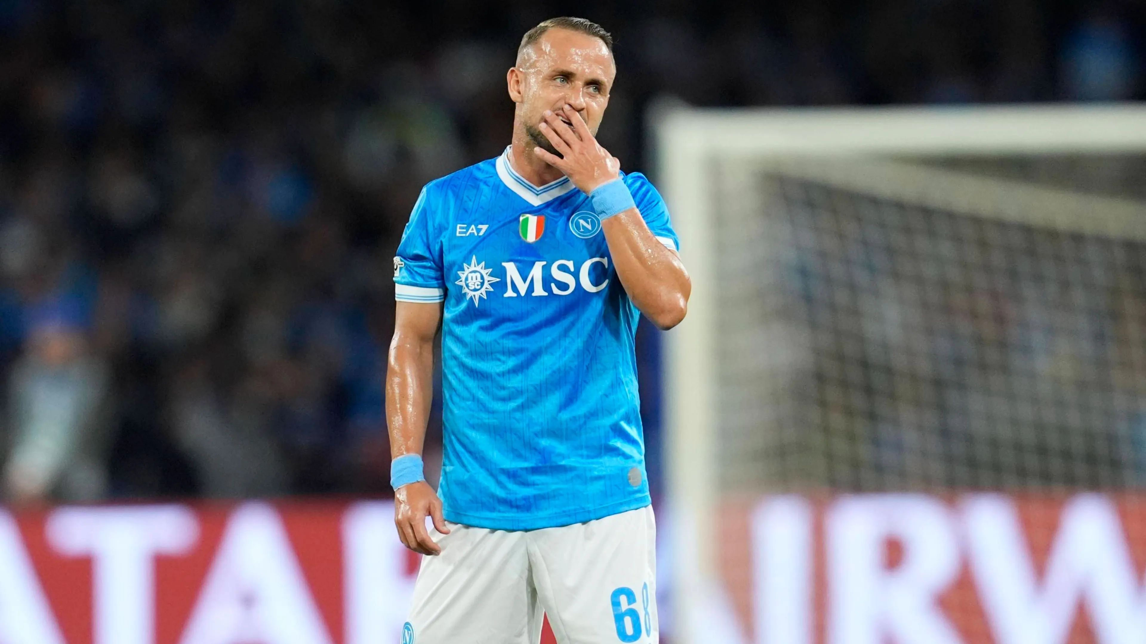 Napoli, infortunio Lobotka: lungo stop per il centrocampista, cosa cambia al Fantacalcio