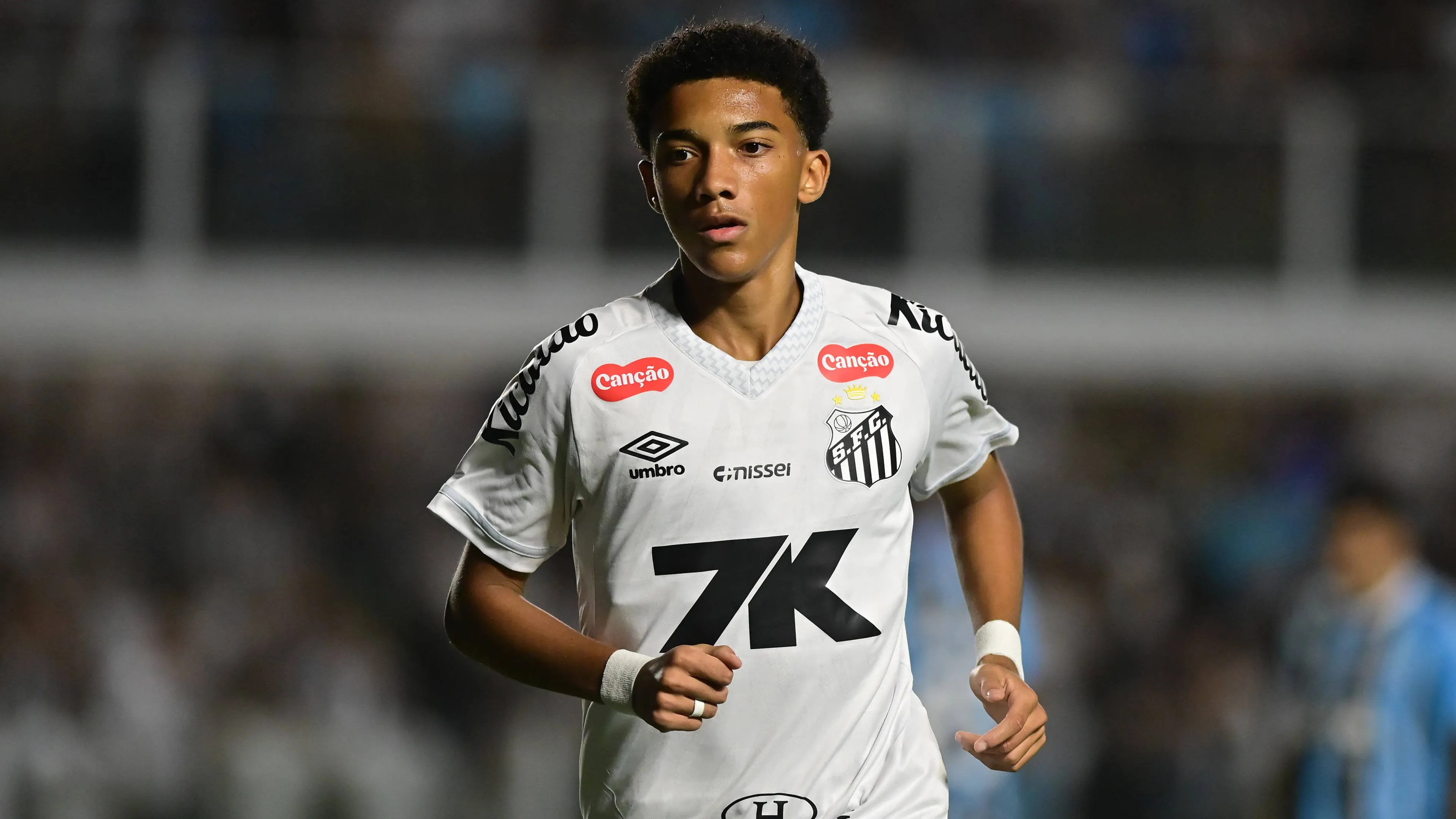L'Inter punta forte su un figlio d'arte: nel mirino c'è il 17enne Robinho Jr