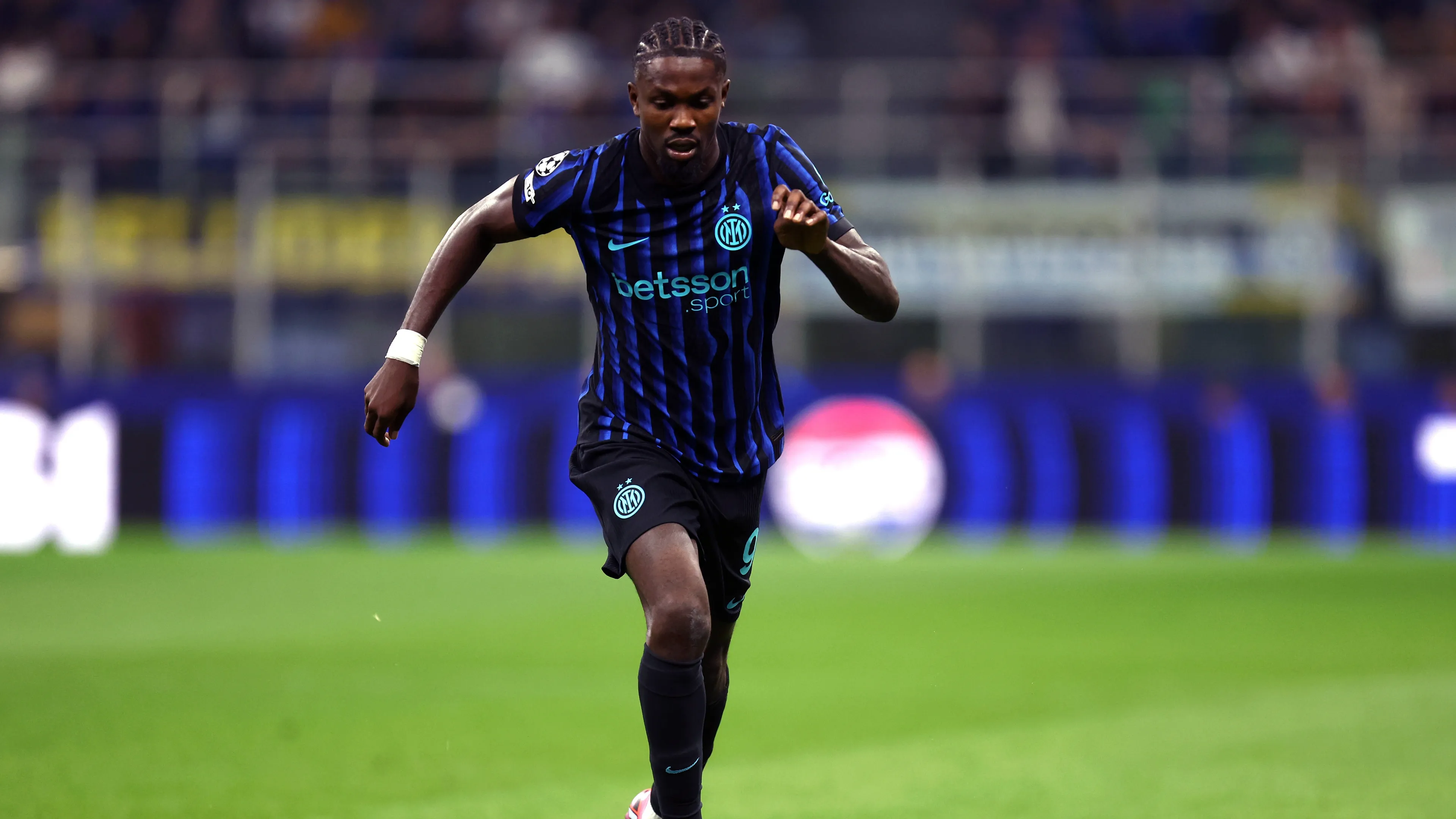 Thuram non convocato per Verona-Inter