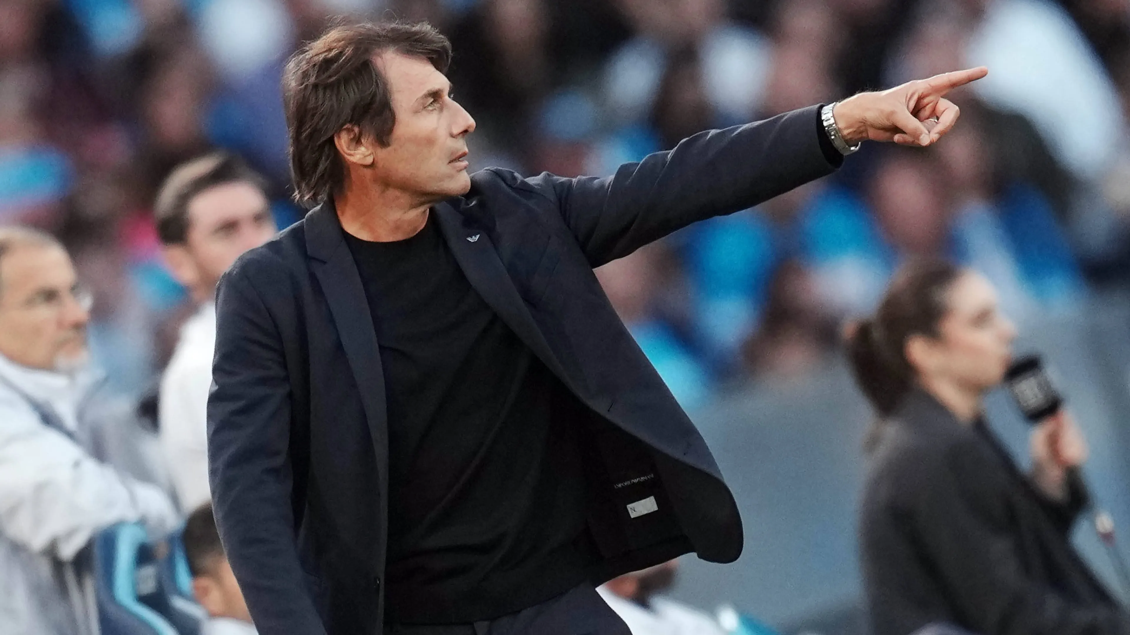 Calciomercato Napoli, piace Norton Cuffy del Genoa: si tratta per gennaio