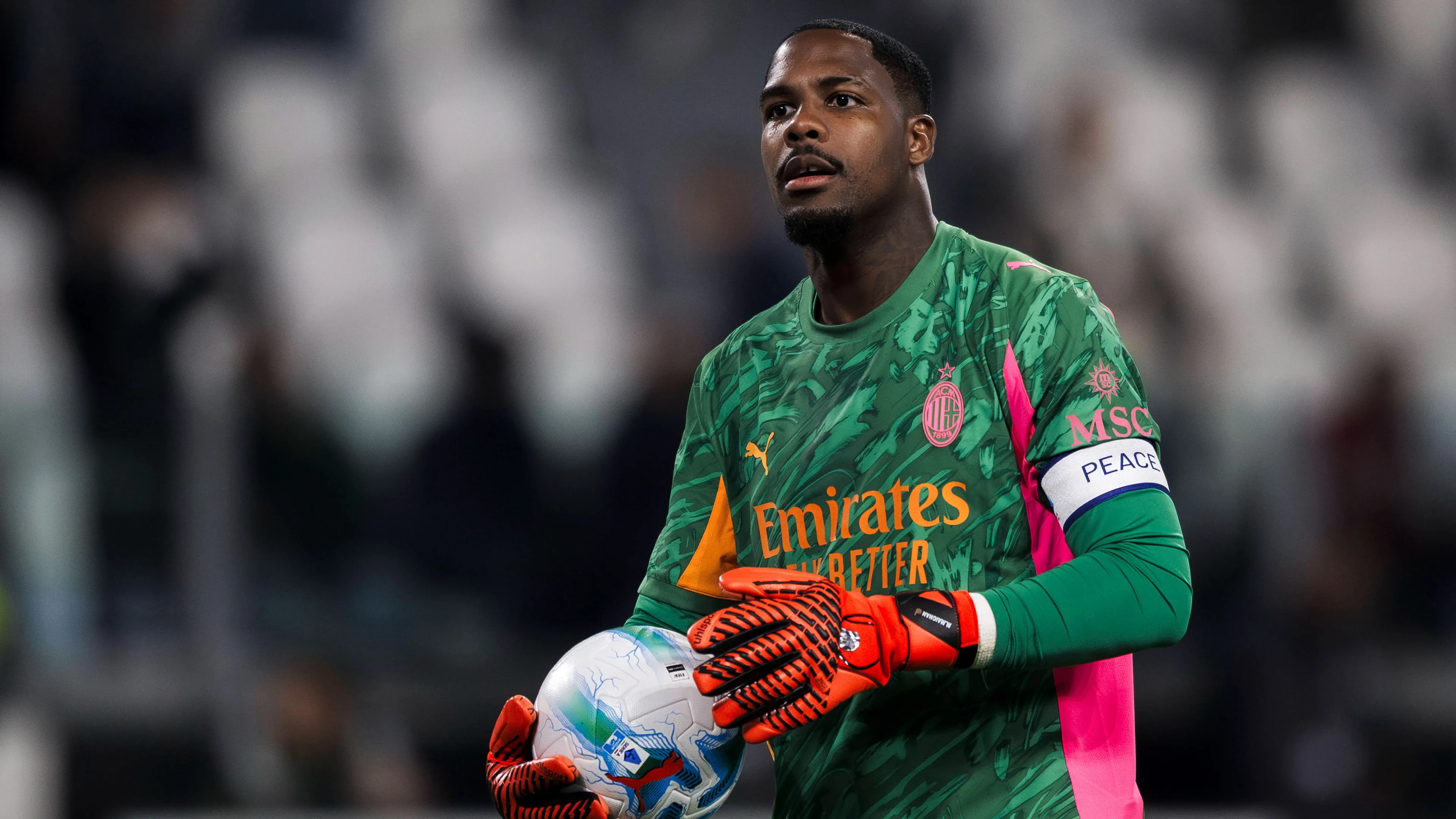 Calciomercato Milan, il Bayern Monaco ci prova per Maignan a zero: può essere l'erede di Neuer
