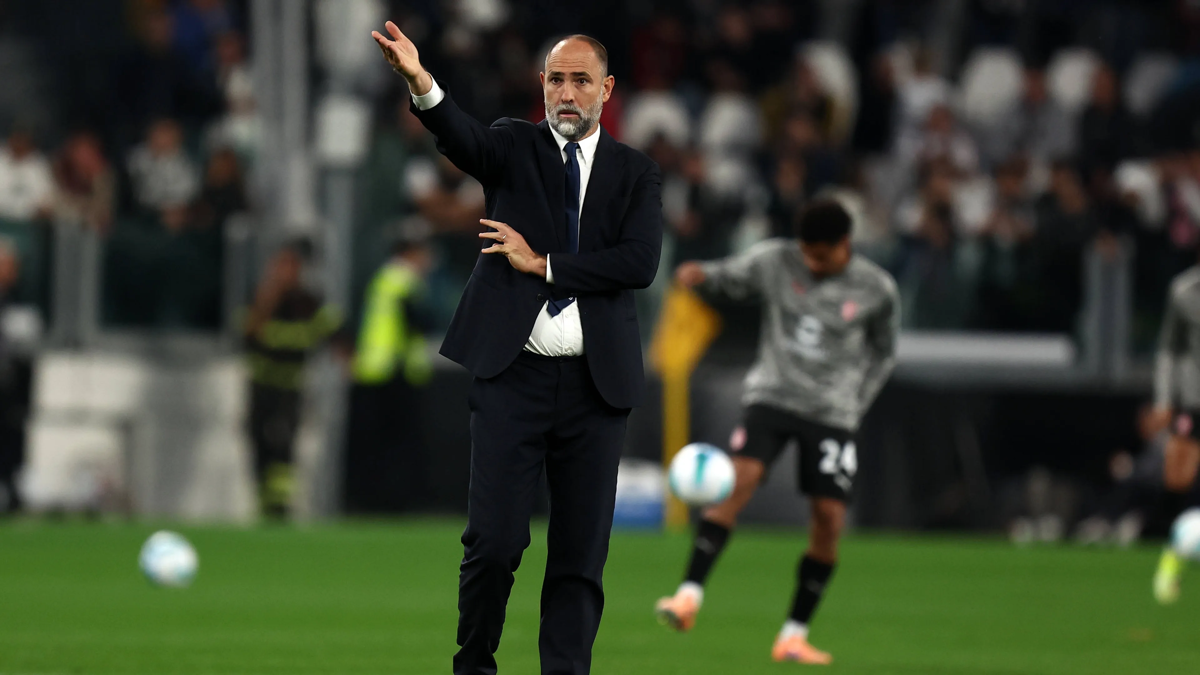 Svolta Juve, Tudor ha scelto il titolare in attacco tra Vlahovic, David e Openda
