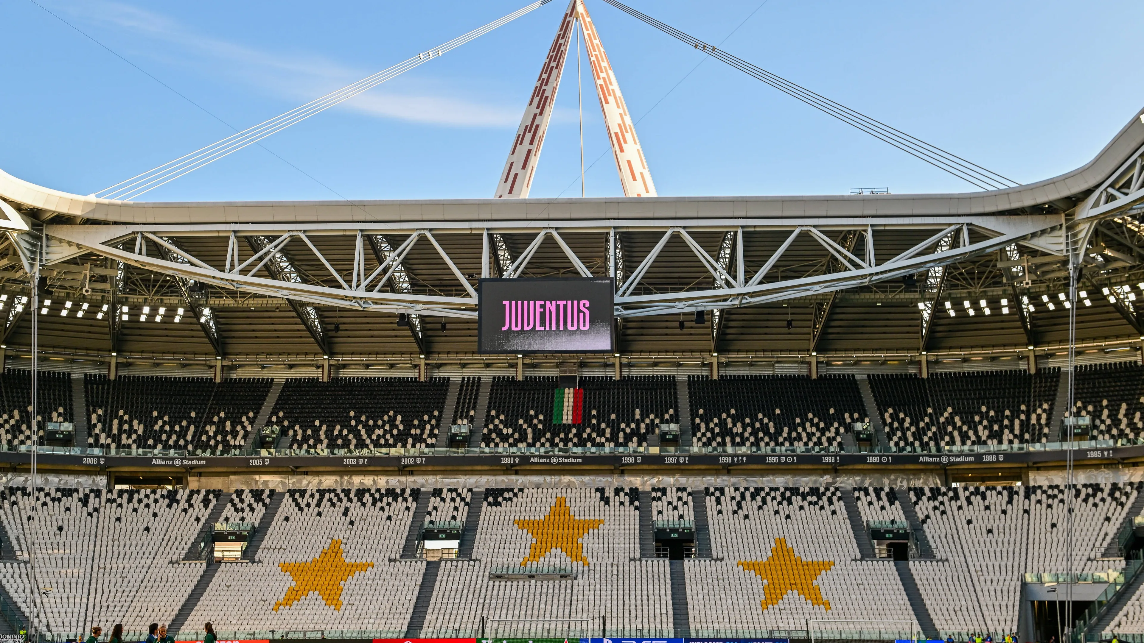 UEFA, avviato un procedimento contro la Juventus per il Fair Play Finanziario