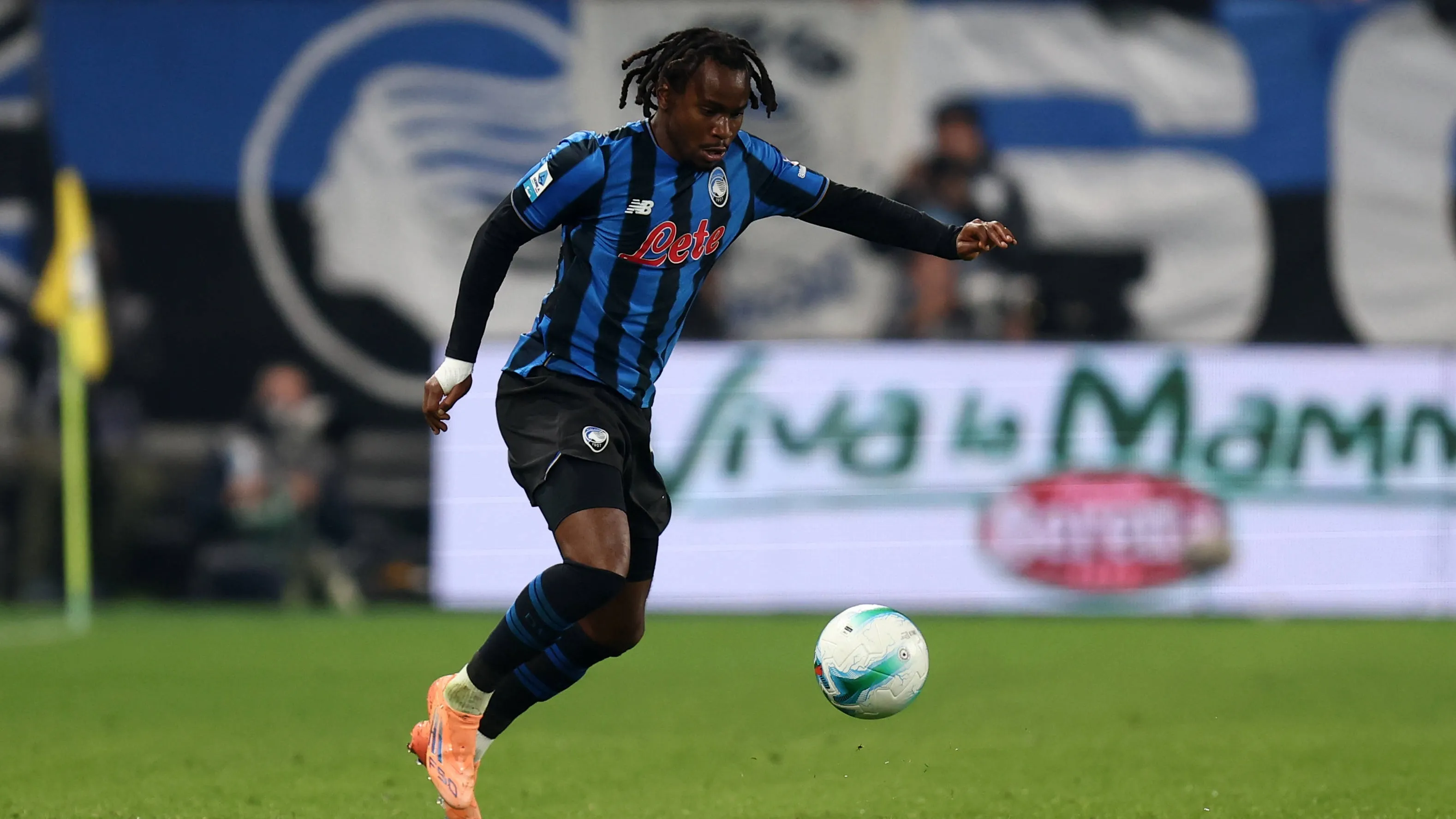 Galatasaray su Lookman