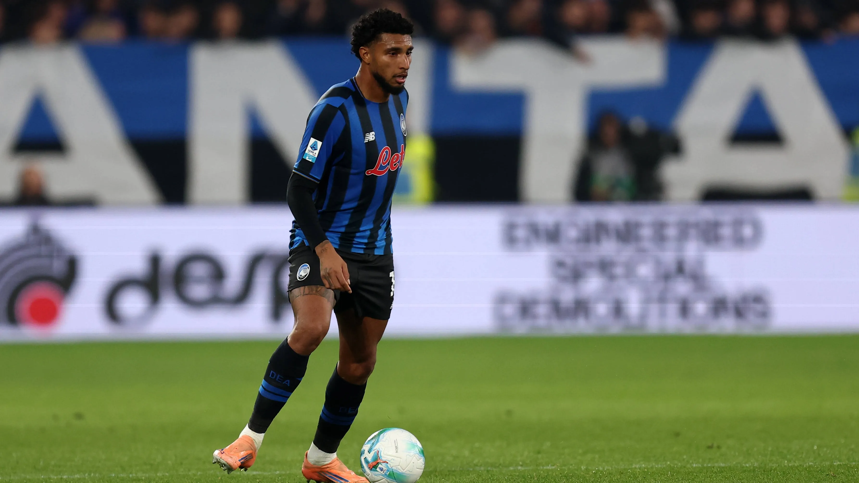 Il centrocampista brasiliano dell'Atalanta Ederson