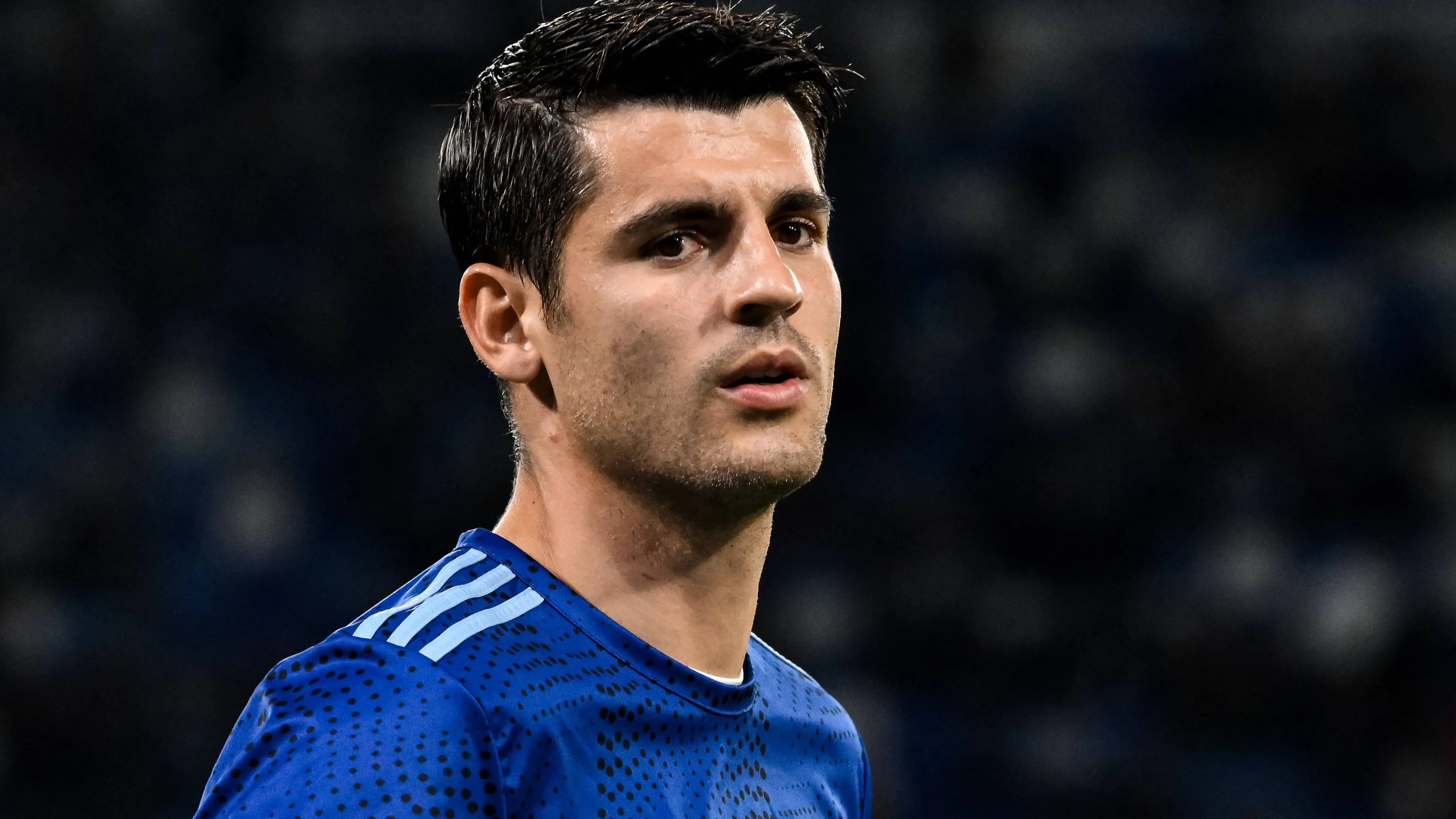 Como-Cagliari, Morata si "autosostituisce". Episodio clamoroso al Sinigaglia