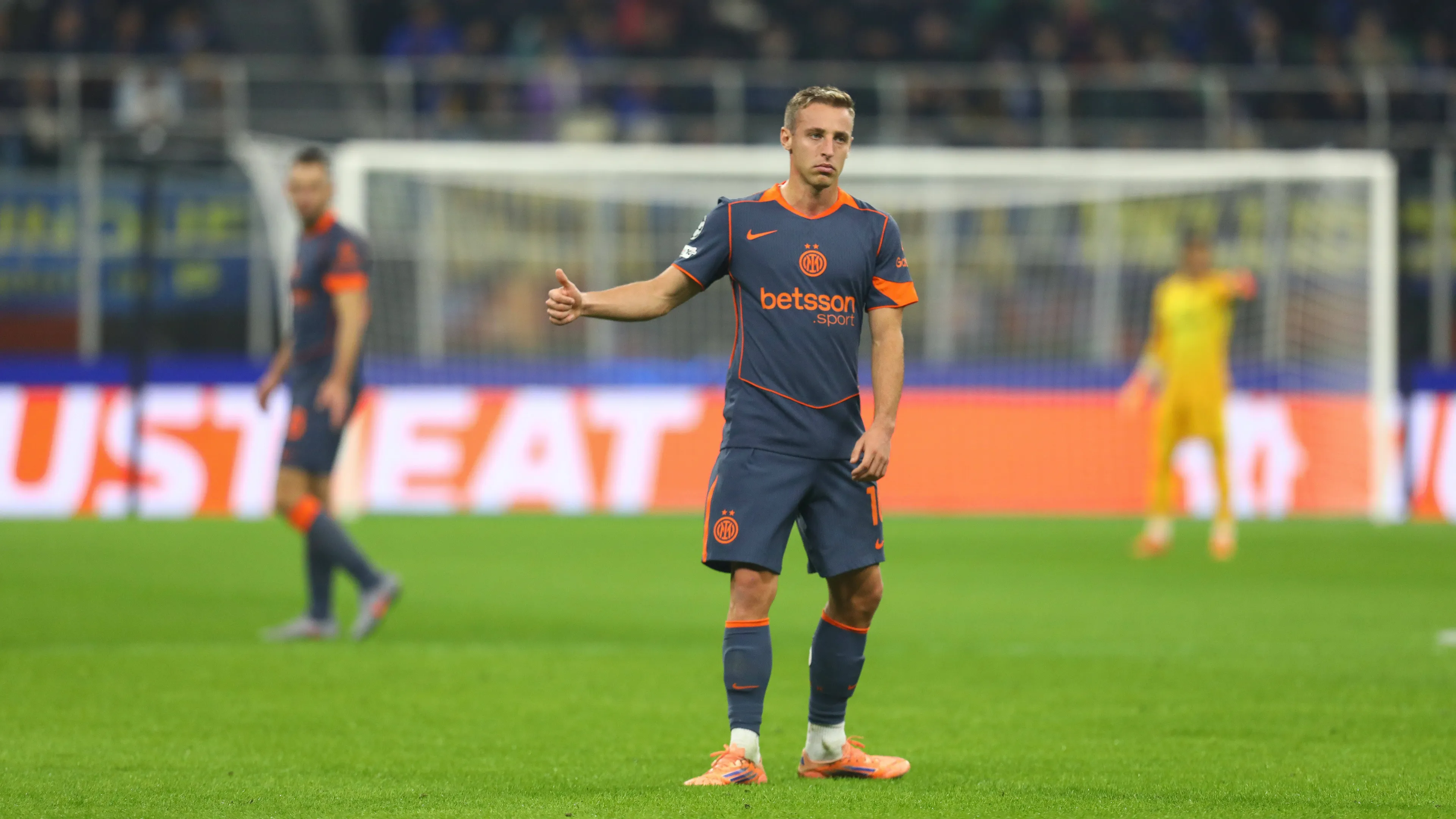 Calciomercato Inter, un club di Serie A fa sul serio per Frattesi: la richiesta dei nerazzurri