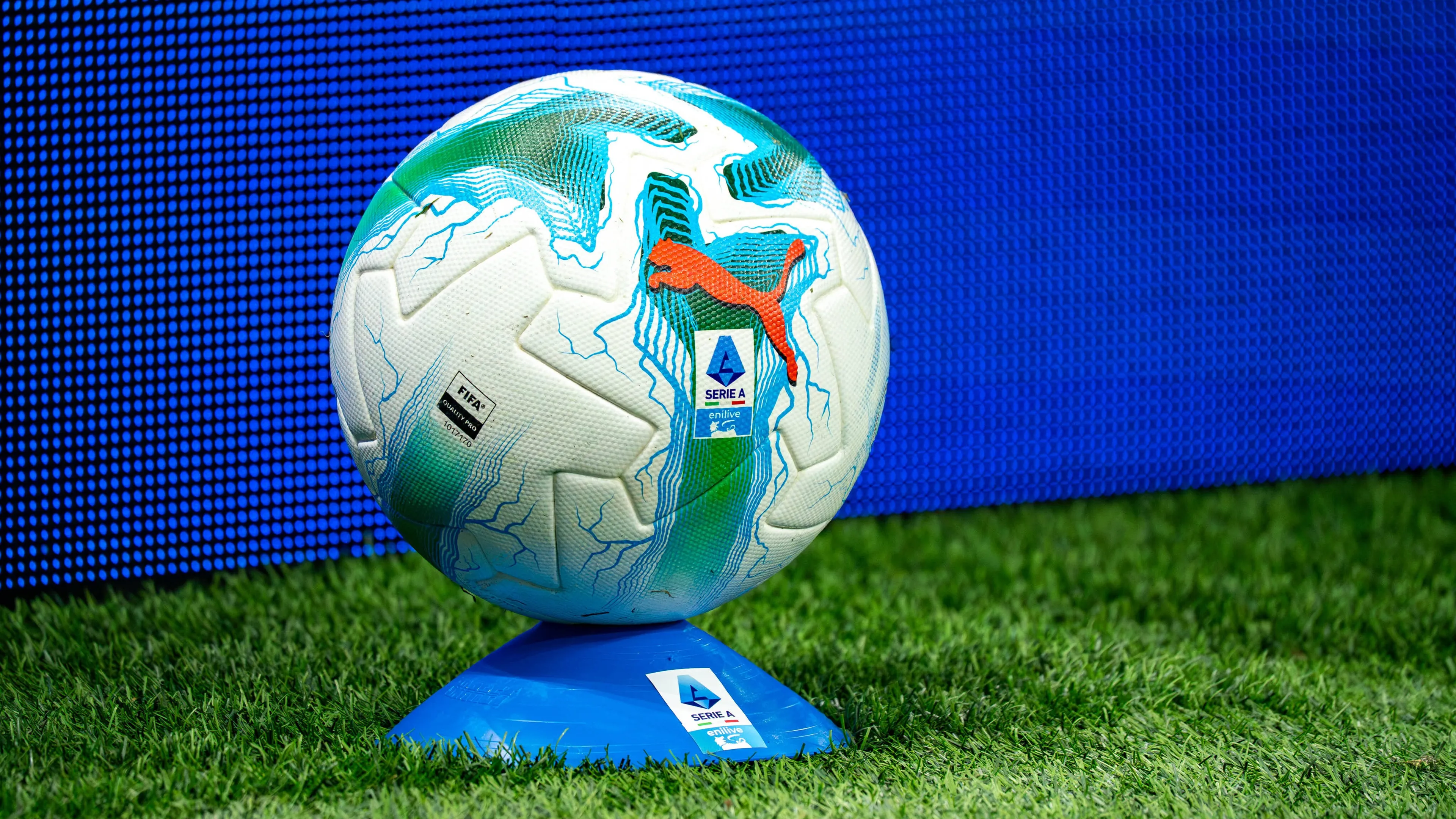 "Un club di Serie A è in vendita, è una notizia". La rivelazione dell'ex calciatore