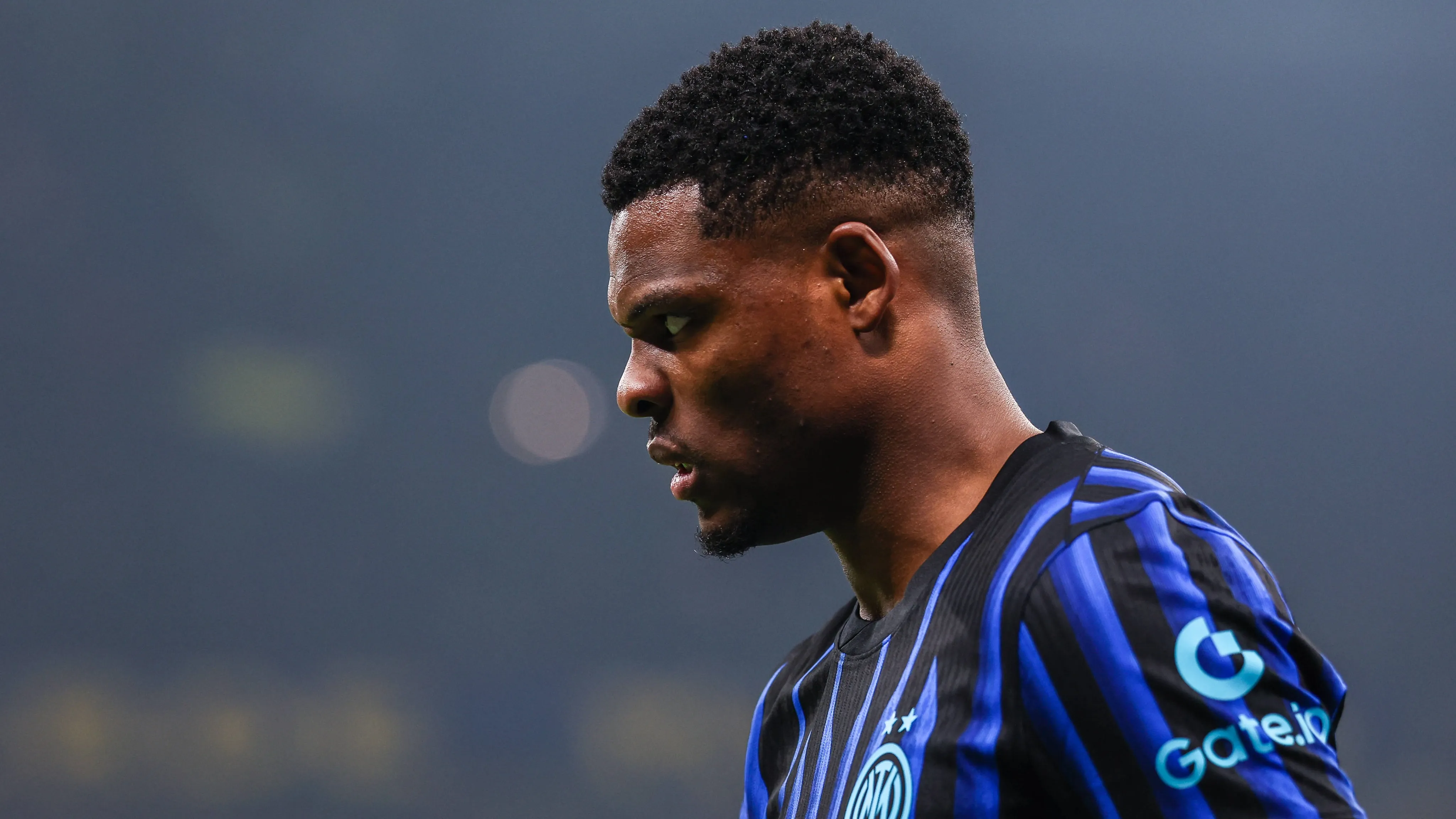 Denzel Dumfries a rischio forfait per il Derby Inter-Milan