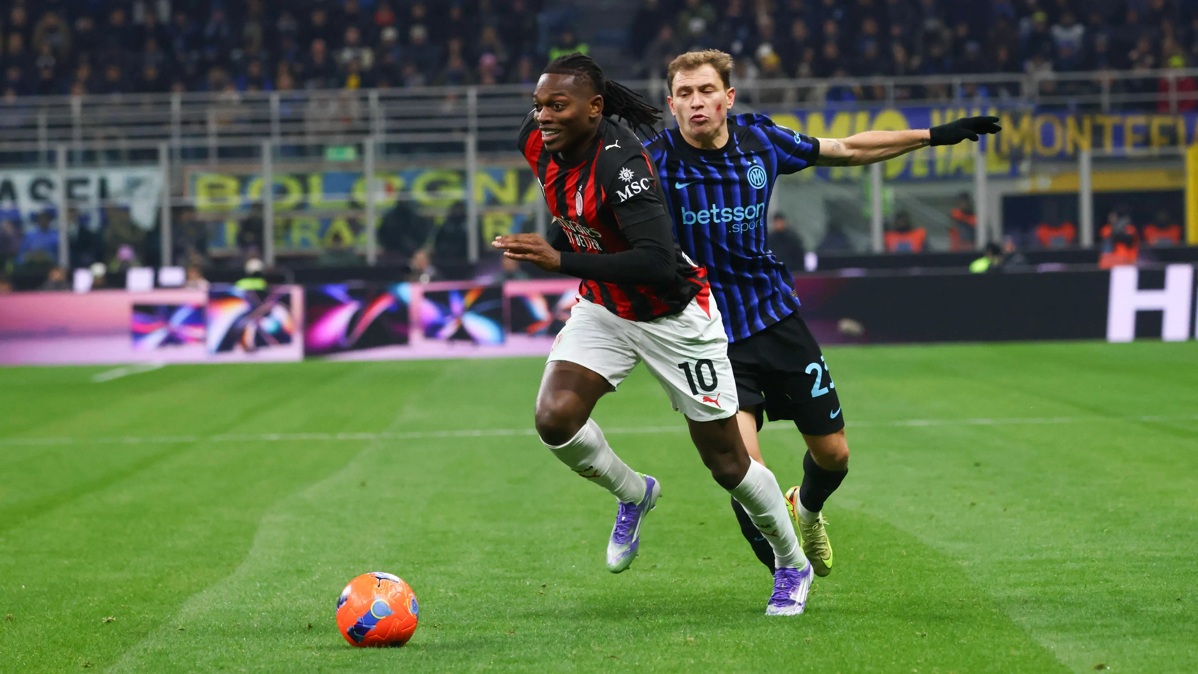 Fantacalcio, chi gioca in attacco con Leao? Il Milan cerca l'alternativa giusta a Pulisic