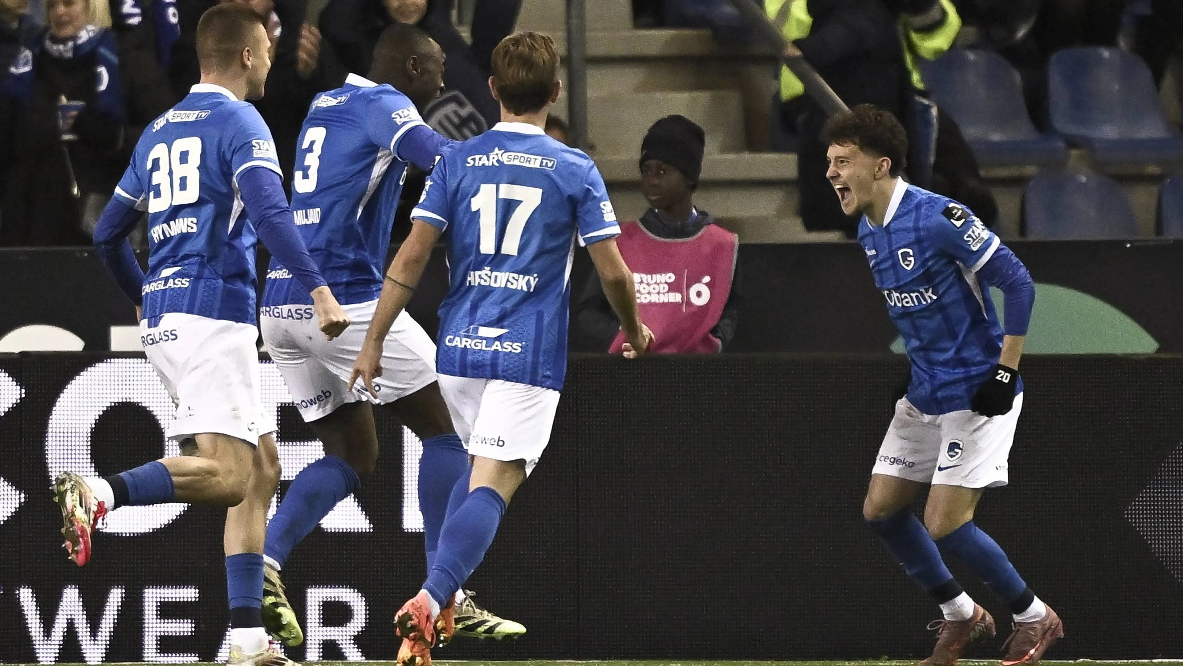 Calciomercato Milan, osservatori allo stadio per un talento classe 2007: servono 25 milioni