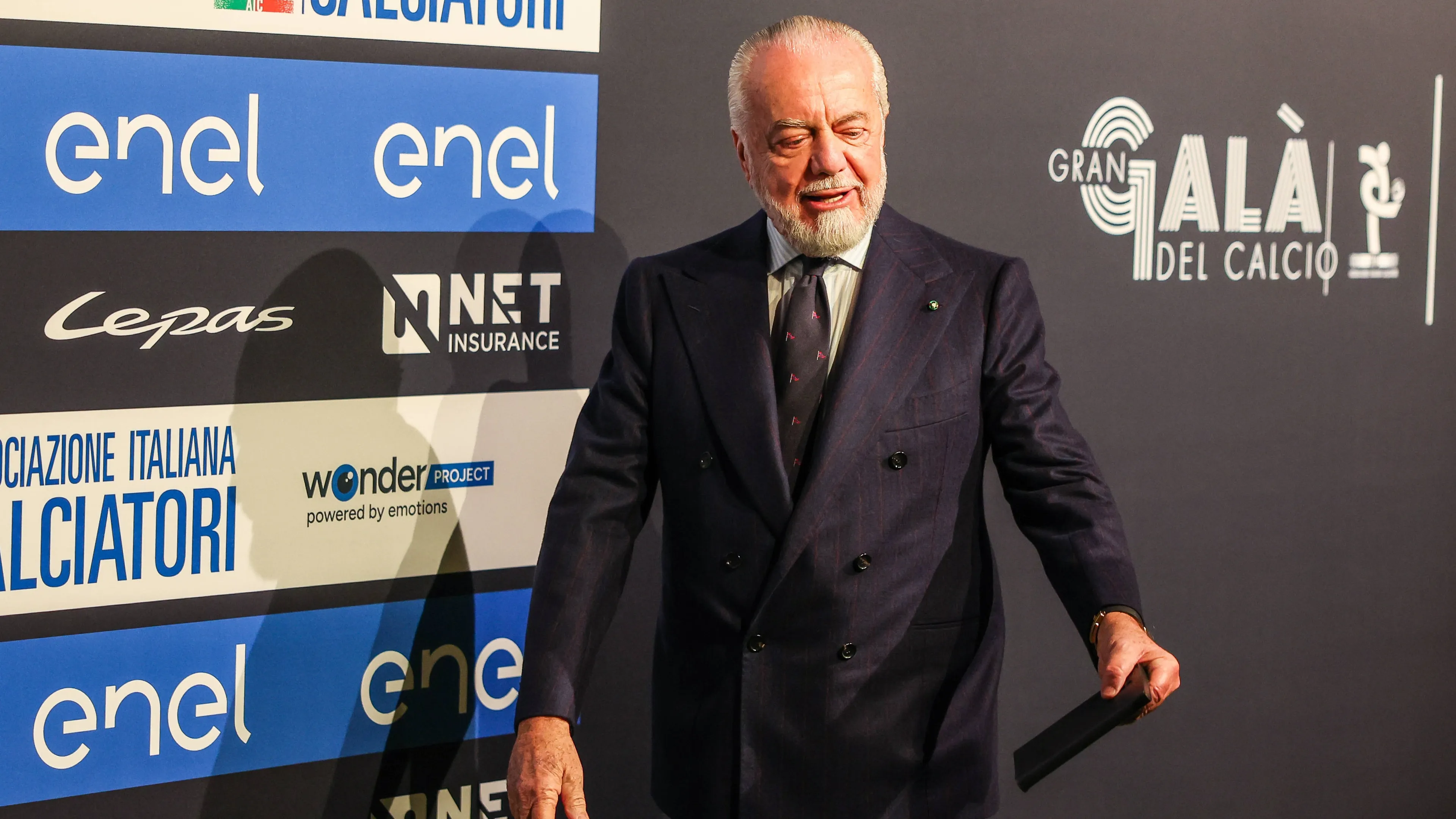 Non era una bufala, secondo il CorSport il Napoli rischia davvero restrizioni sul mercato