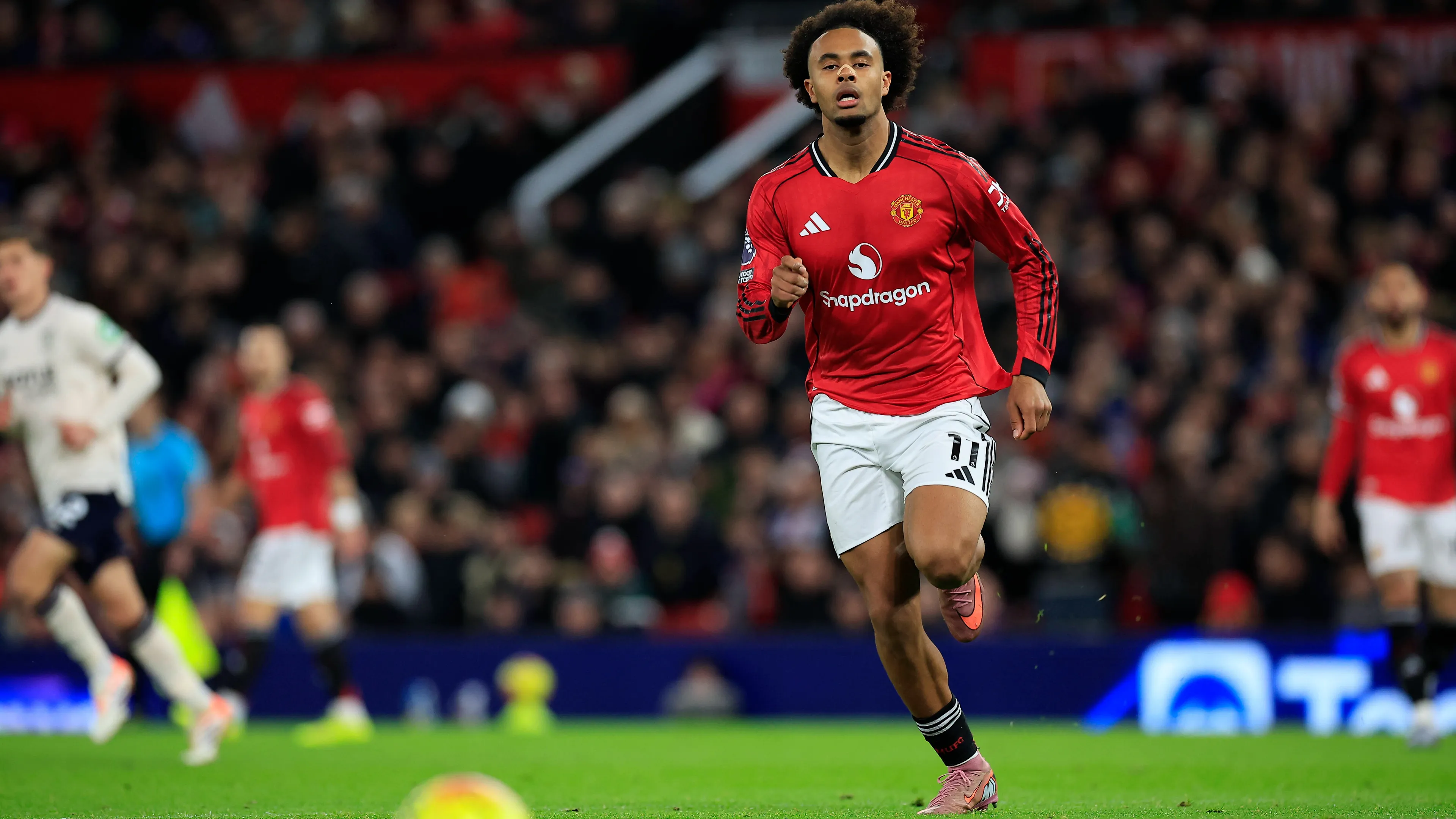 Zirkzee, non solo Roma: un'altra big di Serie A sull'attaccante olandese