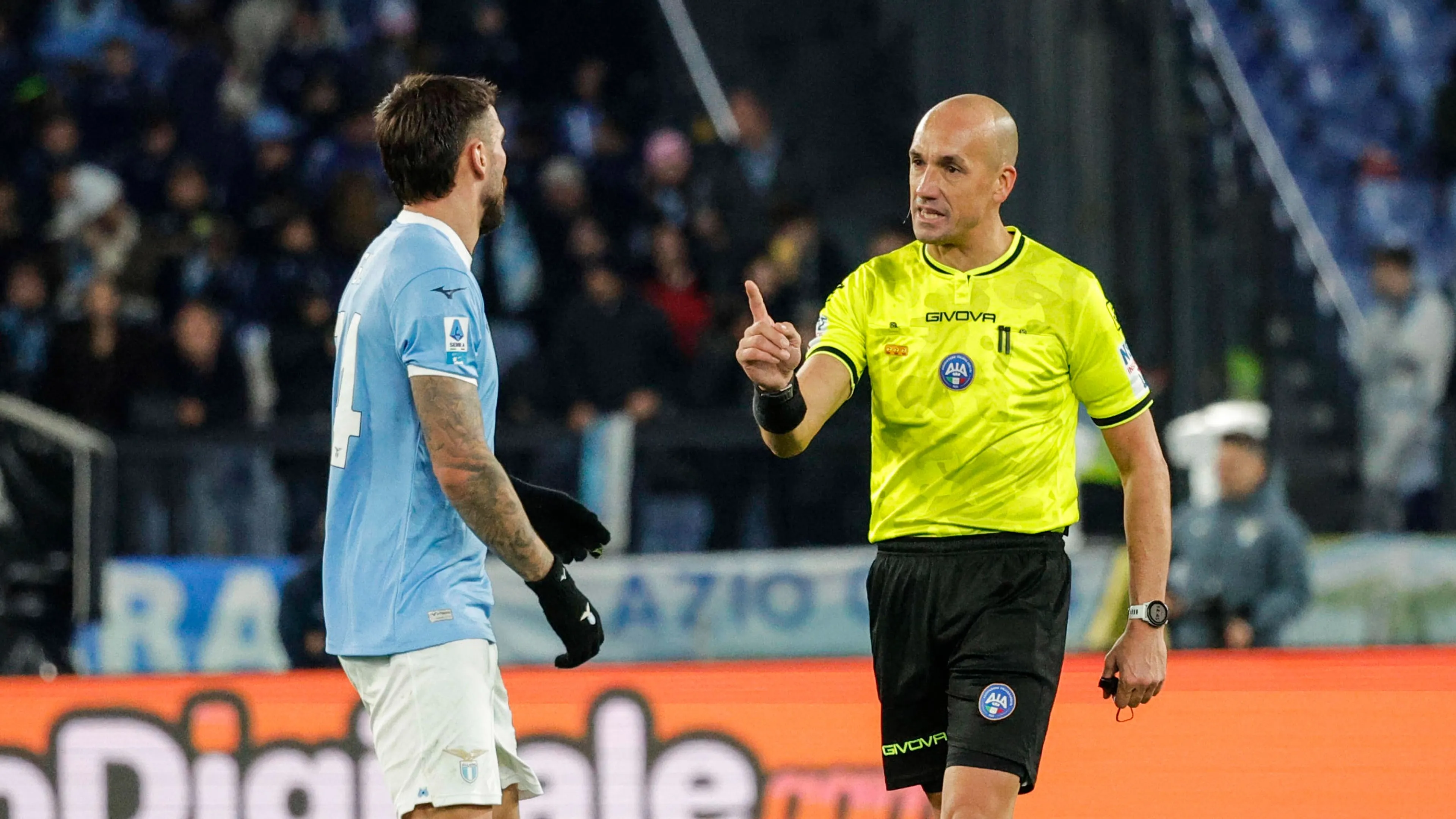 Lazio, il caso Gila: perché è arrivata l'espulsione contro il Bologna e cosa succede ora