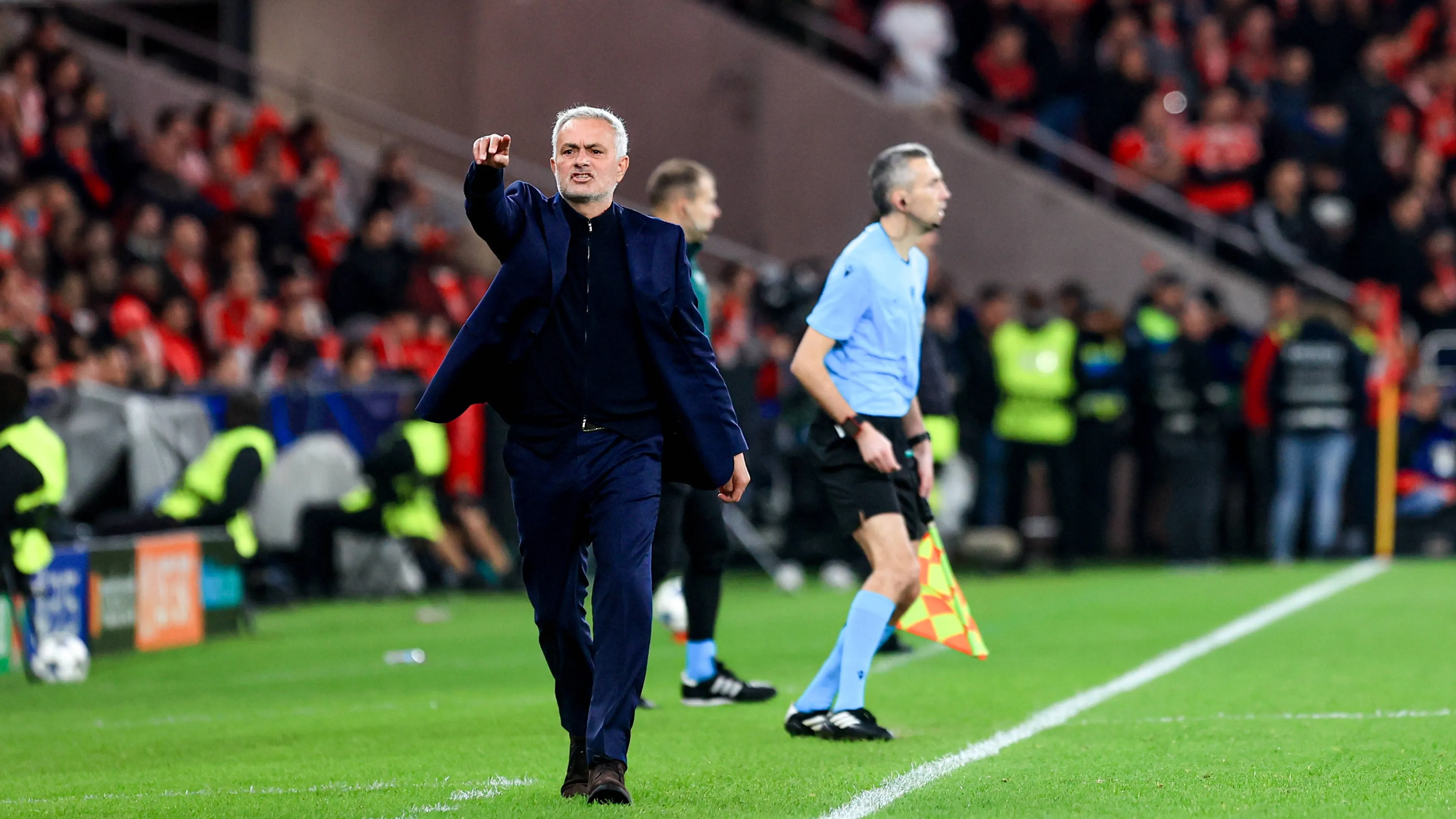 "Per lui misi in panca Pogba, e mi ha fatto un regalo". Il retroscena svelato da Mourinho