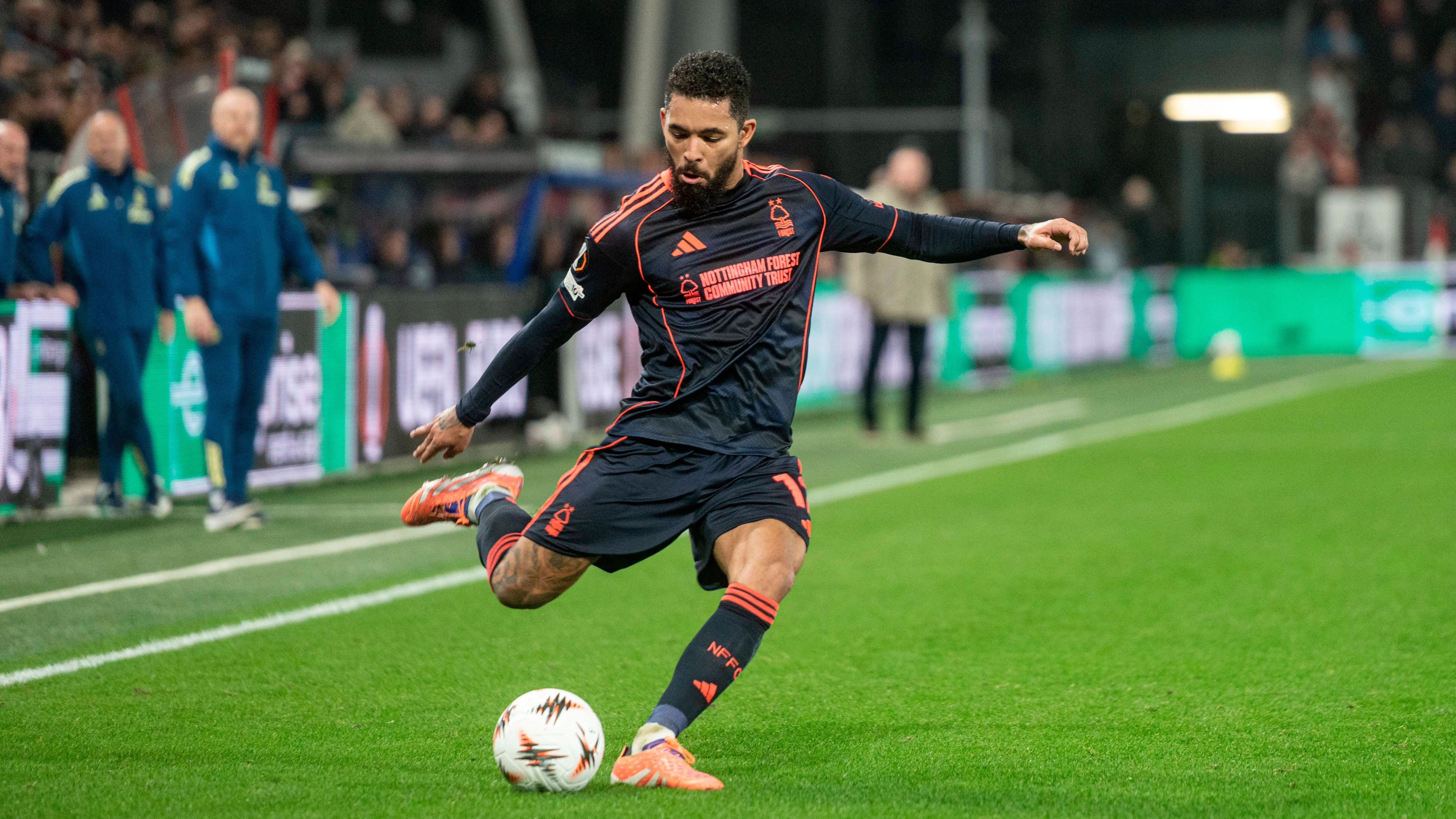 Juventus, Douglas Luiz sta trovando poco spazio con la maglia del Nottingham