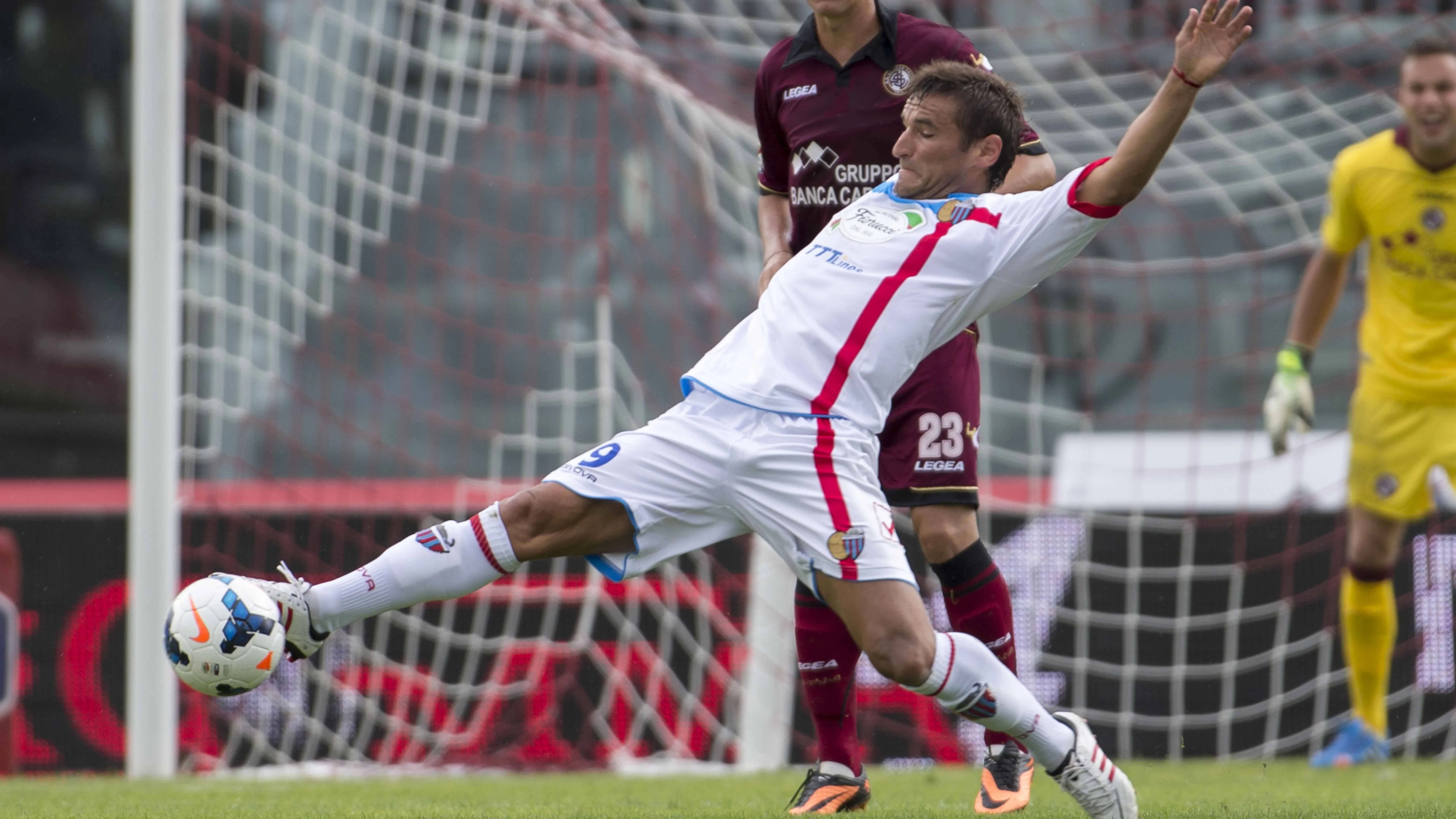 Gonzalo Bergessio con la maglia del Catania