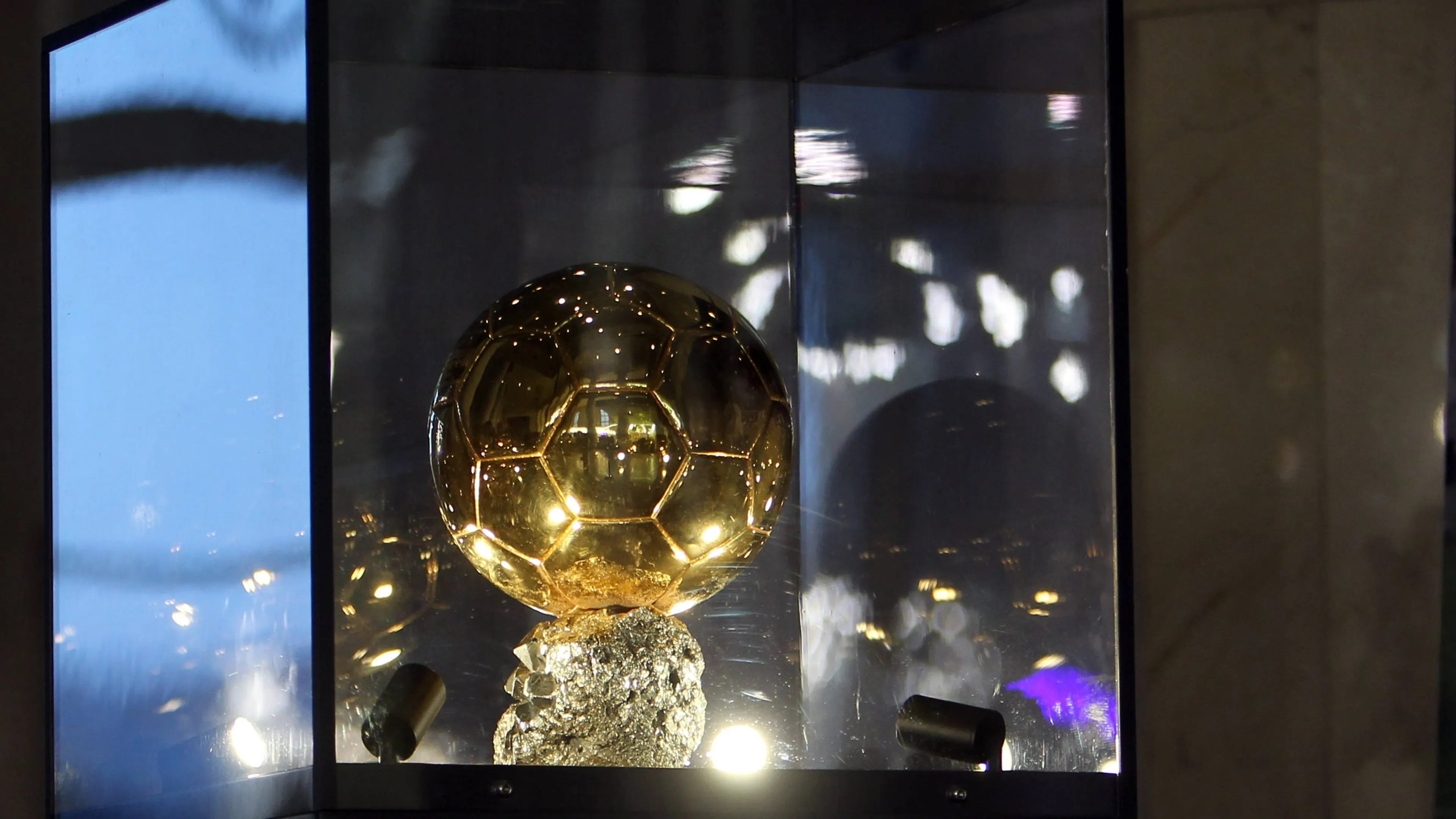Pallone d'Oro 2025, quanto Psg tra i 30 candidati! Un solo italiano e 3 nomi dalla Serie A