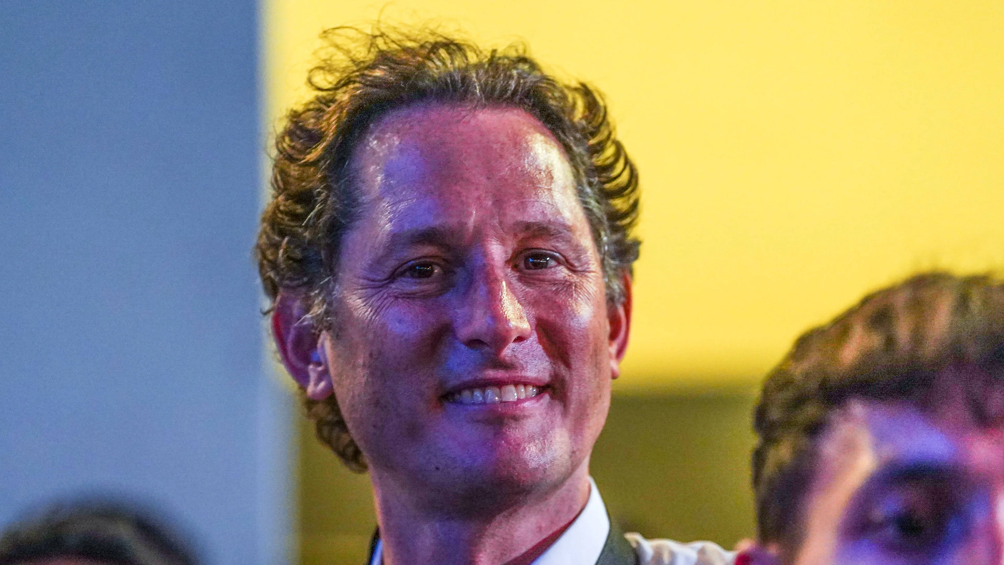 Juve, John Elkann ci prova: premio di 1 milione ai giocatori se battono il Real Madrid
