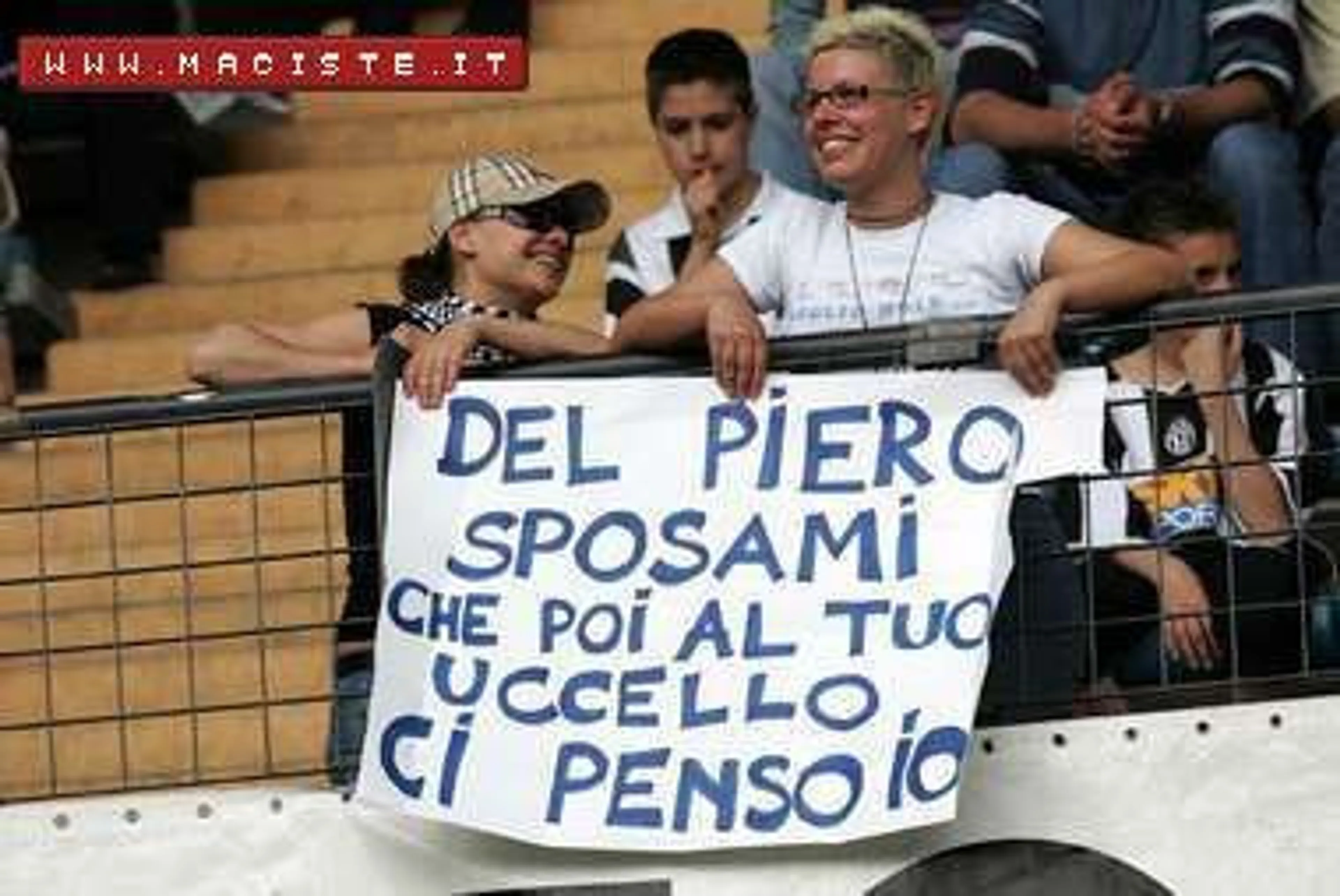 Copertina di L’insospettabile ritorno della “donna tifosa”