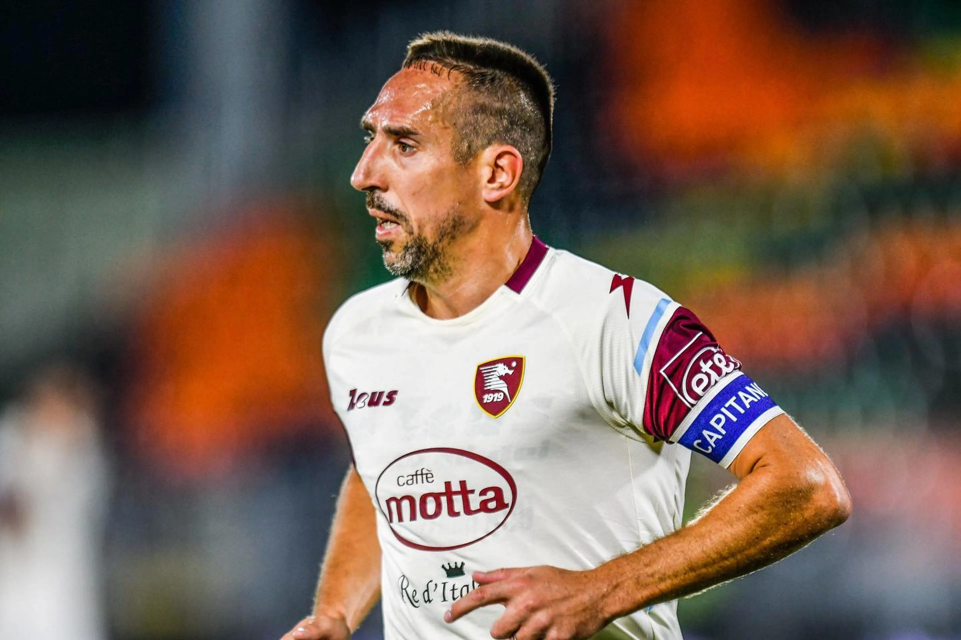 Copertina di Incidente d’auto per Ribery: trauma cranico e tanta paura