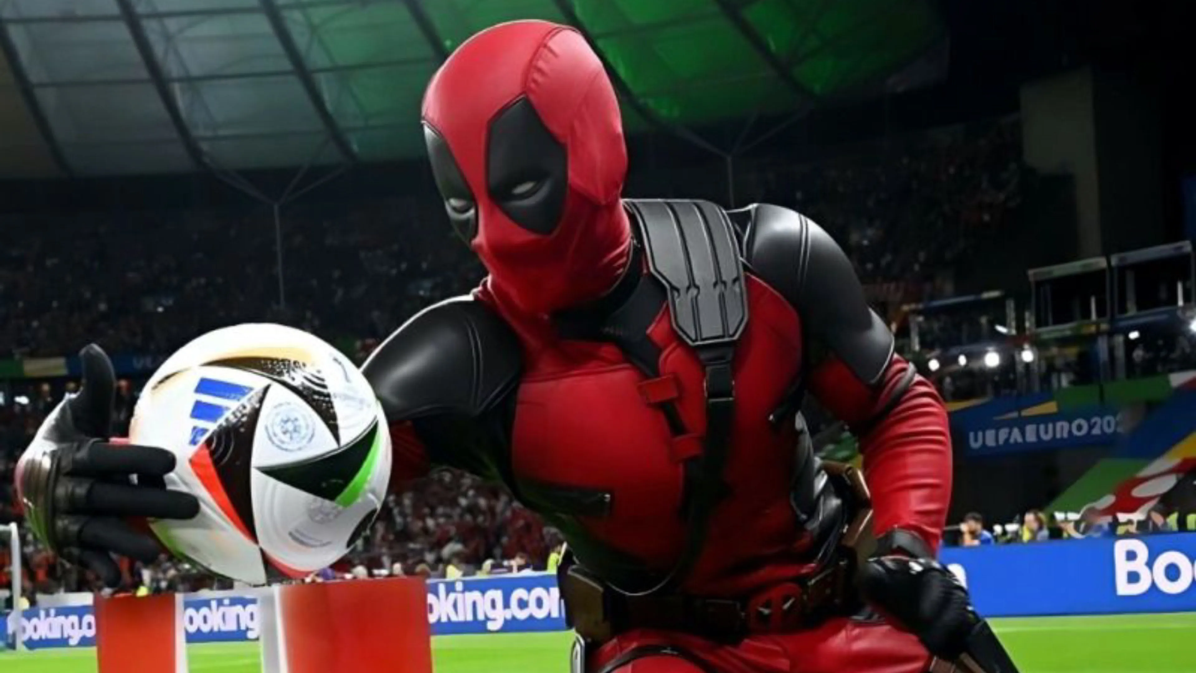 In-Deadpool-Volverine-ci-sono-due-calciatori-nascosti