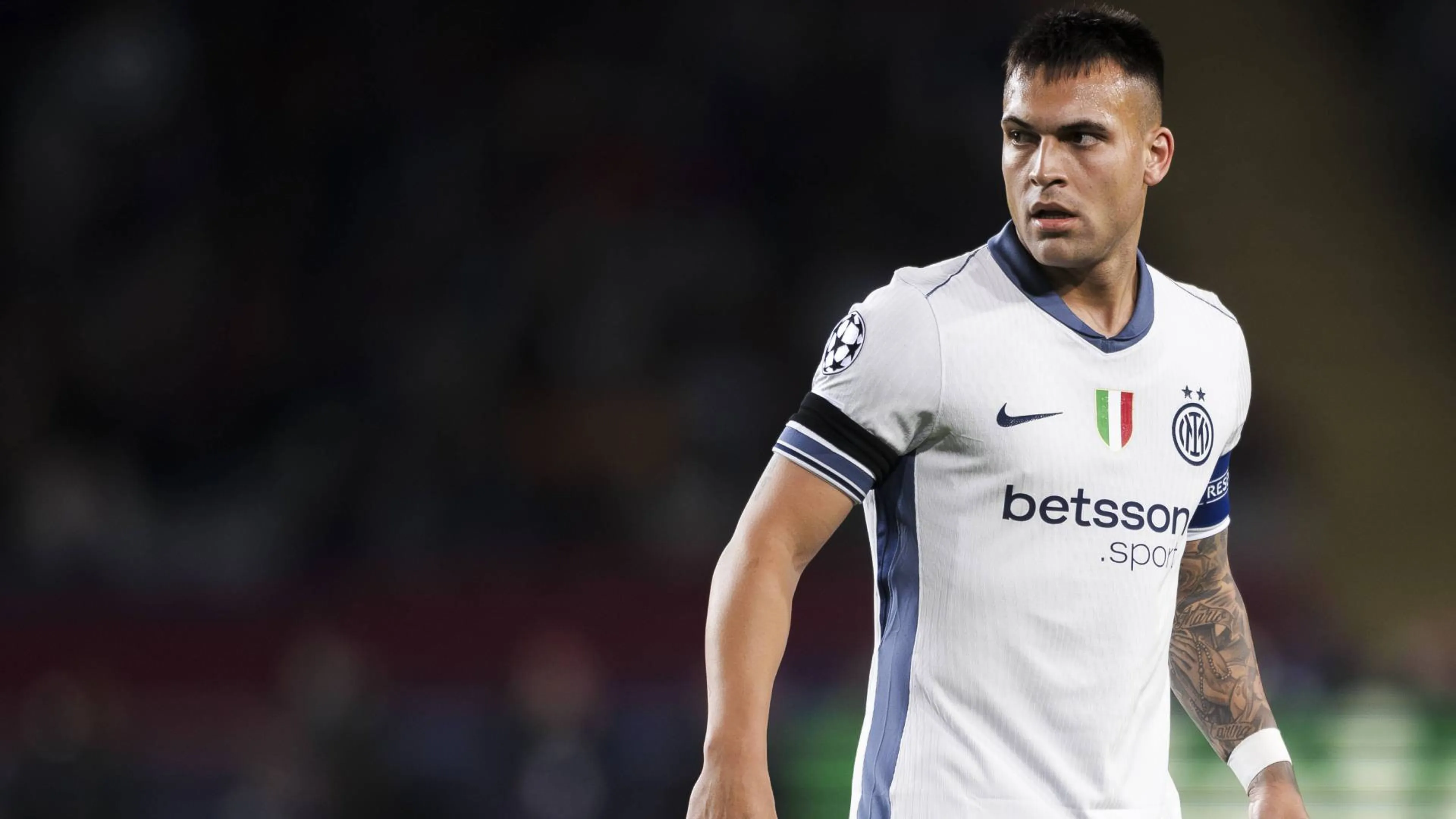 Infortunio Lautaro Martinez: elongazione ai flessori. I tempi di recupero del capitano dell'Inter