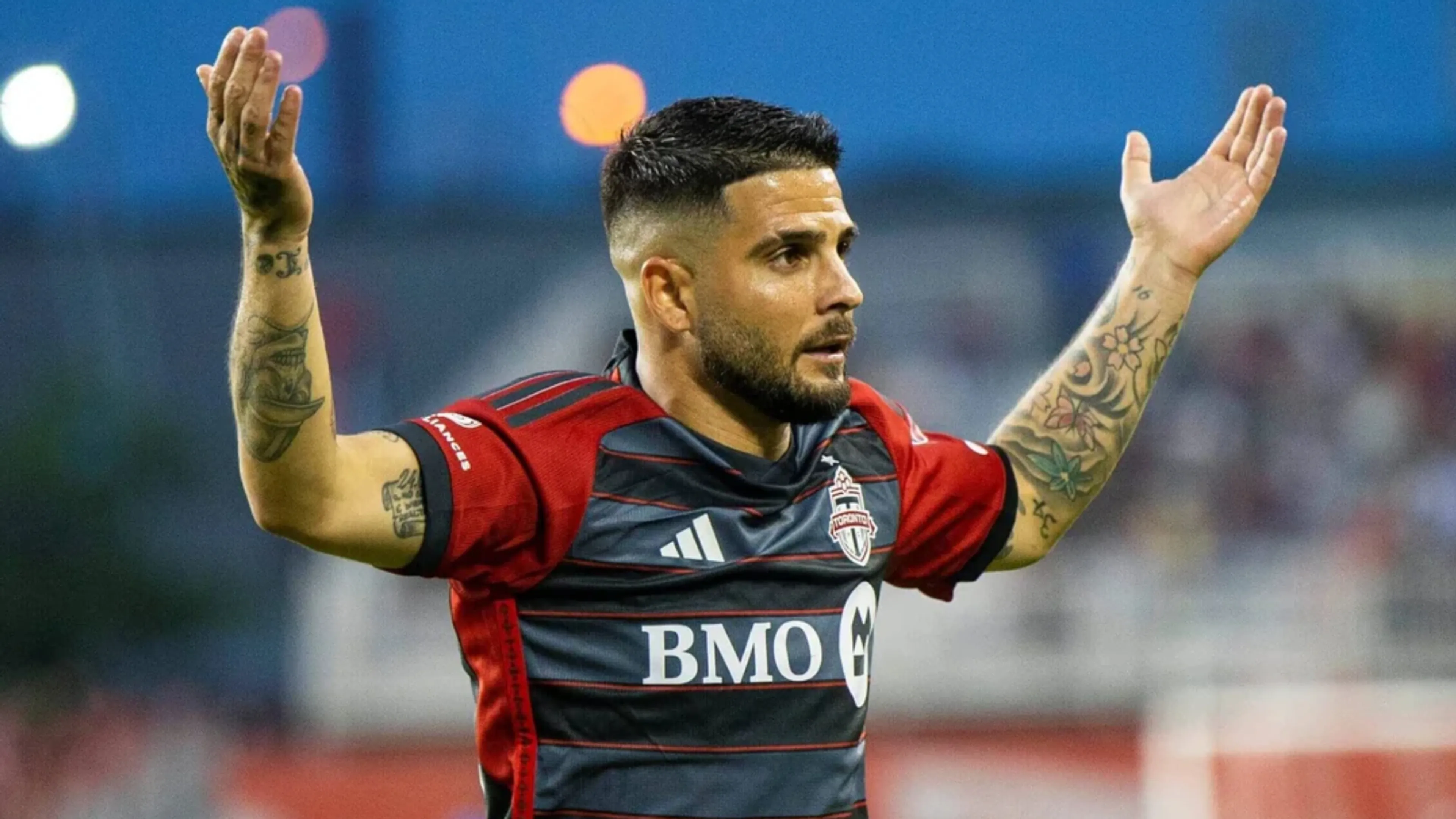 Copertina di L'ital-Toronto cade nel baratro: Insigne sbaglia un gol clamoroso sotto porta e viene sostituito
