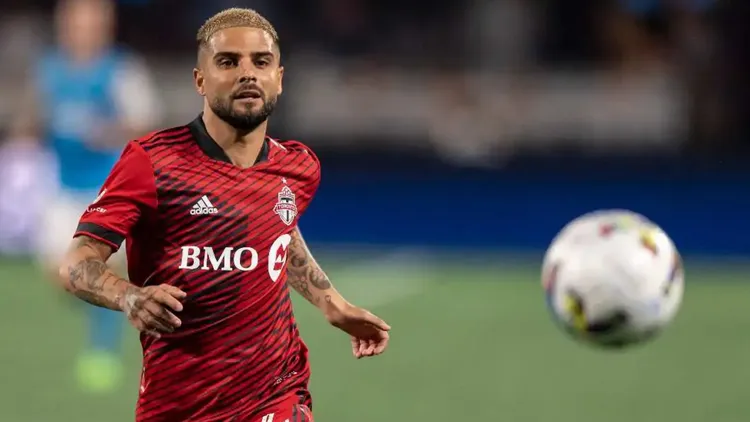 /images/i/n/s/Insigne-mls-stipendi.jpg