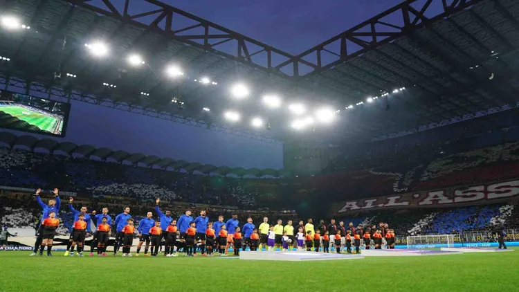 /images/i/n/t/Inter-Milan-Champions-League.jpg