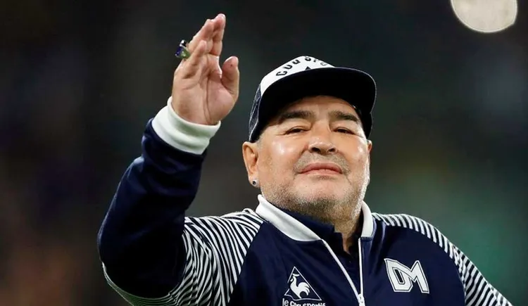 /images/i/n/t/intervista-maradona.jpg