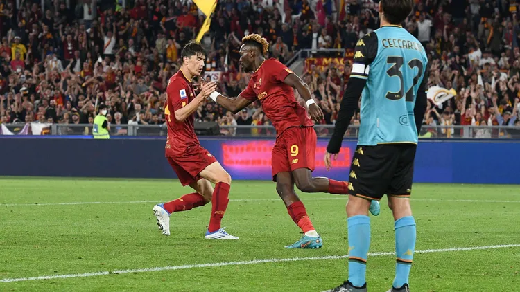 /images/i/p/p/ipp20220514-football-soccer-serie-a-as-rom-fc-venedig-eldor-shomurodov-esulta-con-tammy-abraham-dopo-aver-segnato-il-gol-del-1-1-verwendung-nur-in-deutschland-germany-only-ipp20220514-football-soccer-serie-a-as-rome-fc-venice-eldor-shomurodov-esulta-con-tammy-abraham-dopo-aver-segnato-il-gol-del-1-1-use-only-in-germany-germany-only-jpg_1751554137094.jpg