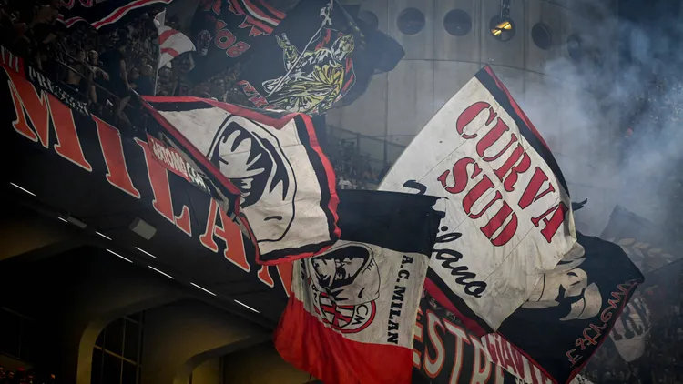 /images/i/t/a/italian-soccer-serie-a-match-ac-milan-vs-torino-fc-curva-sud-ac-milan-supporters-san-siro-stadium-in-milano-during-ac-milan-vs-torino-fc-italian-soccer-serie-a-match-in-milan-italy-august-17-2024-milan-italy-copyright-xipaxsport-abacaxjpg_1755367916335.jpg