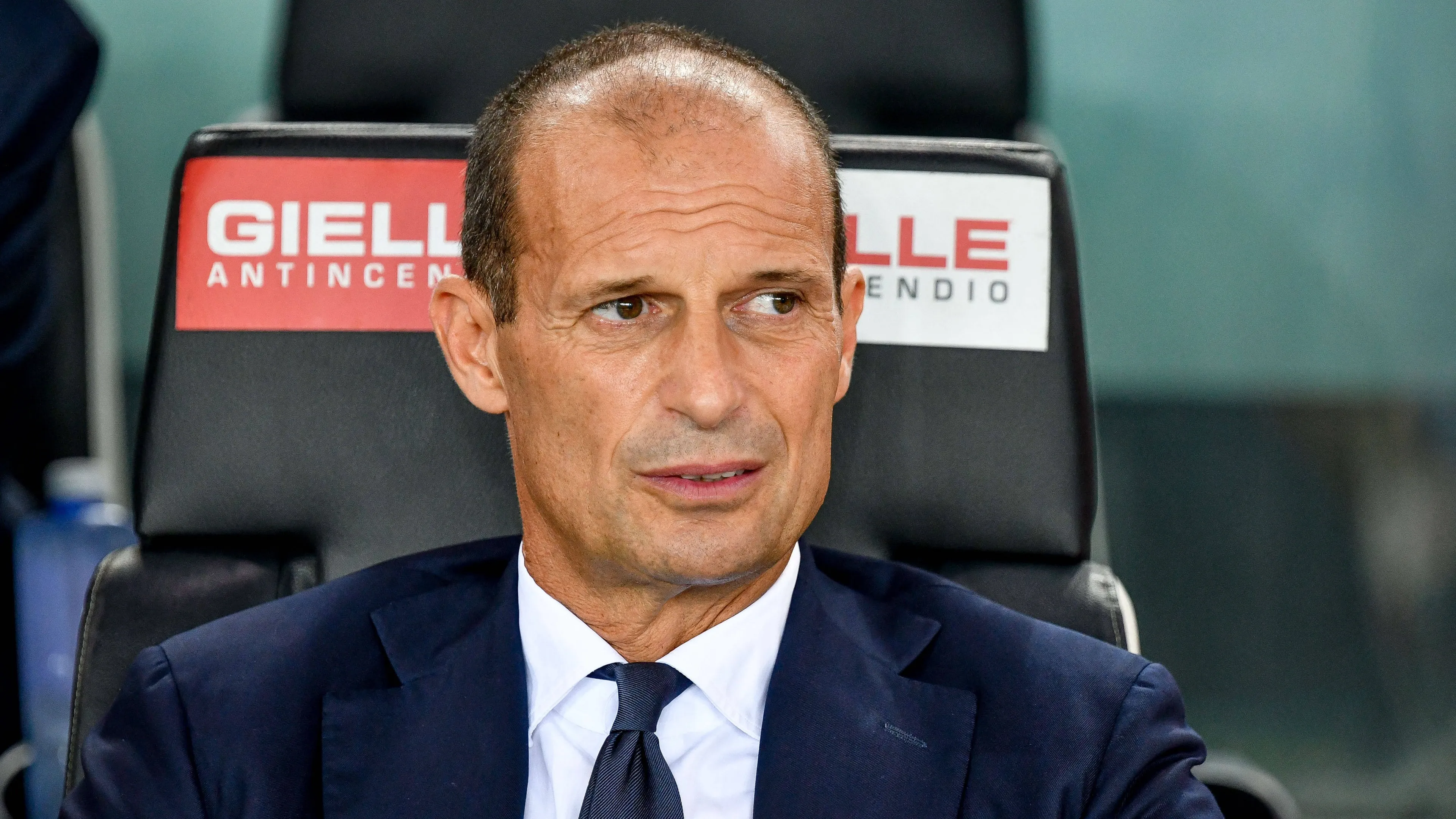 Calciomercato Milan, Allegri all'attacco: nel mirino Retegui e Vlahovic