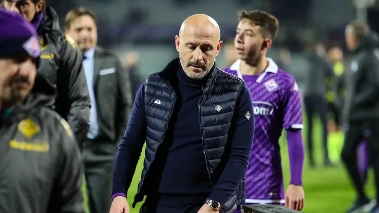 /images/i/t/a/italiano-fiorentina-inter-blocco-lautaro.jpg