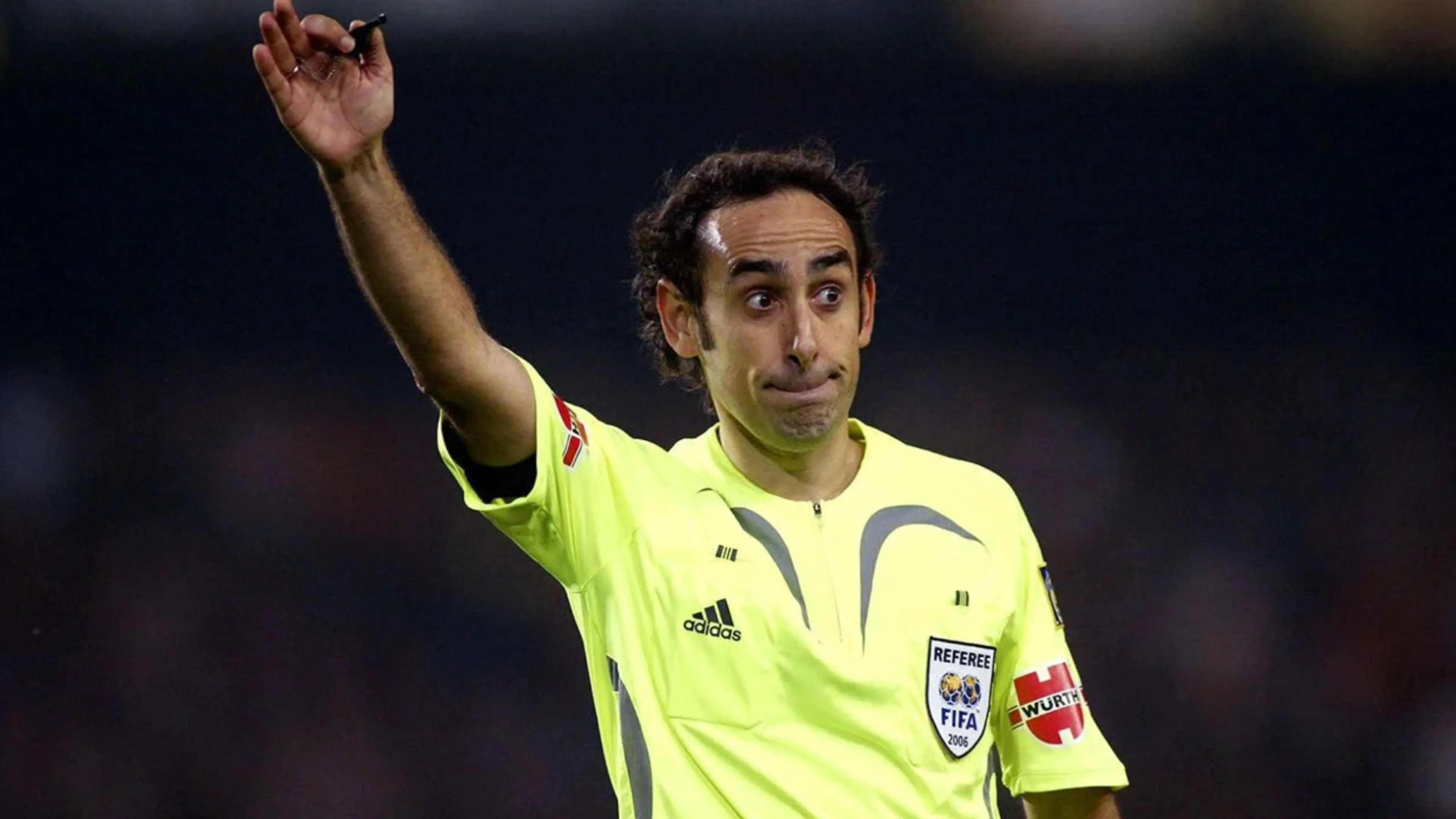Copertina di L’arbitro spagnolo accusa Florentino Perez: “Provò a chiudermi in una stanza”