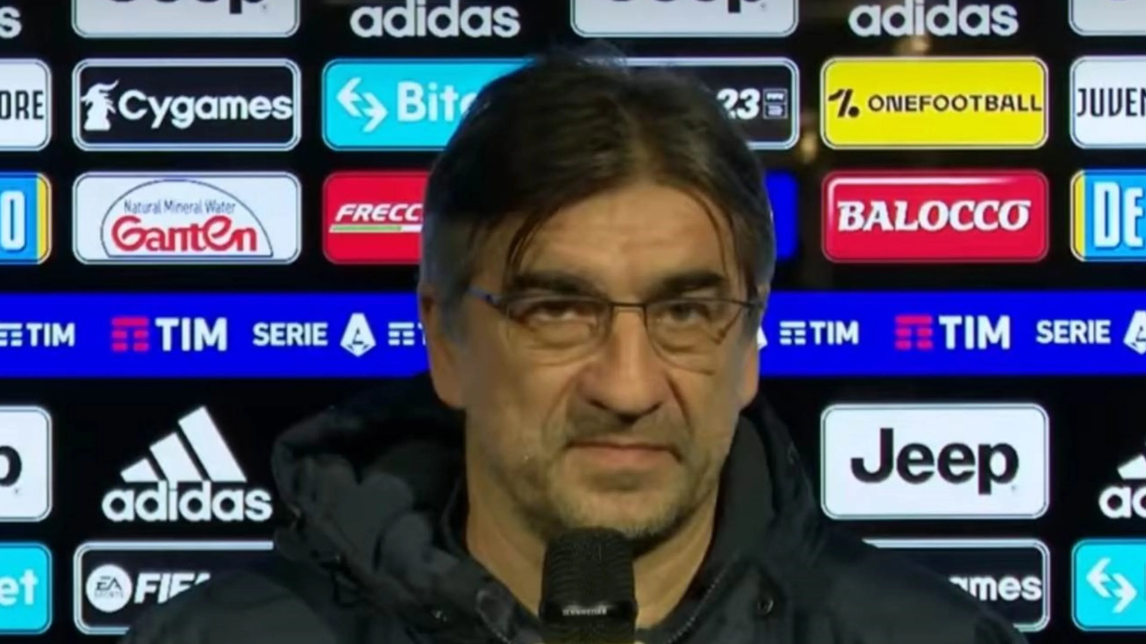 Copertina di Juric, durissimo attacco a Radonjic: “Non sono riuscito a farlo diventare un calciatore, manca di rispetto a questo sport”