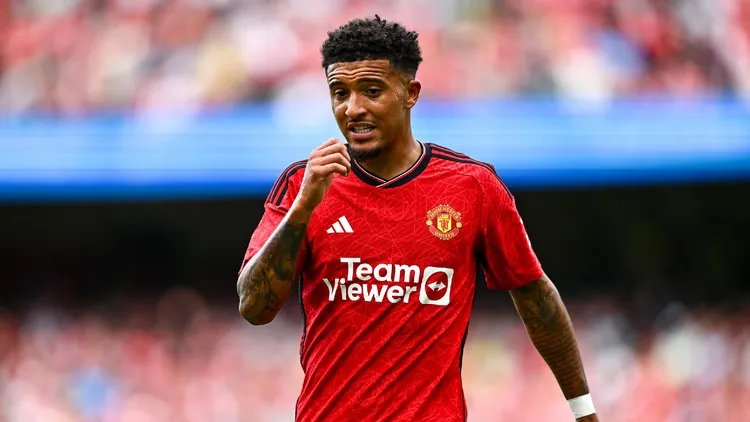 /images/j/a/d/jadon-sancho-manchester-united.jpg