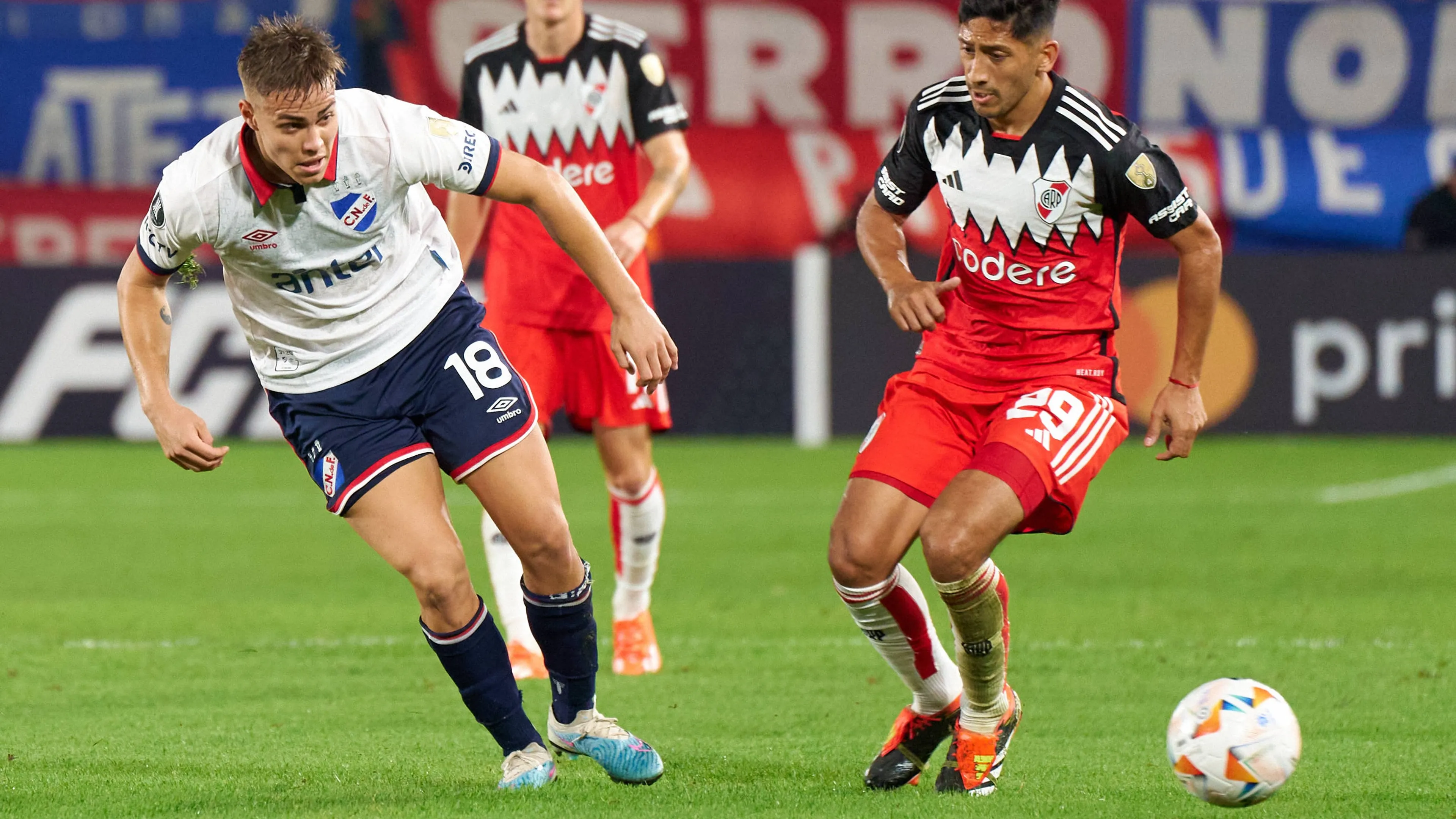 Jeremia Recobs in maglia Nacional