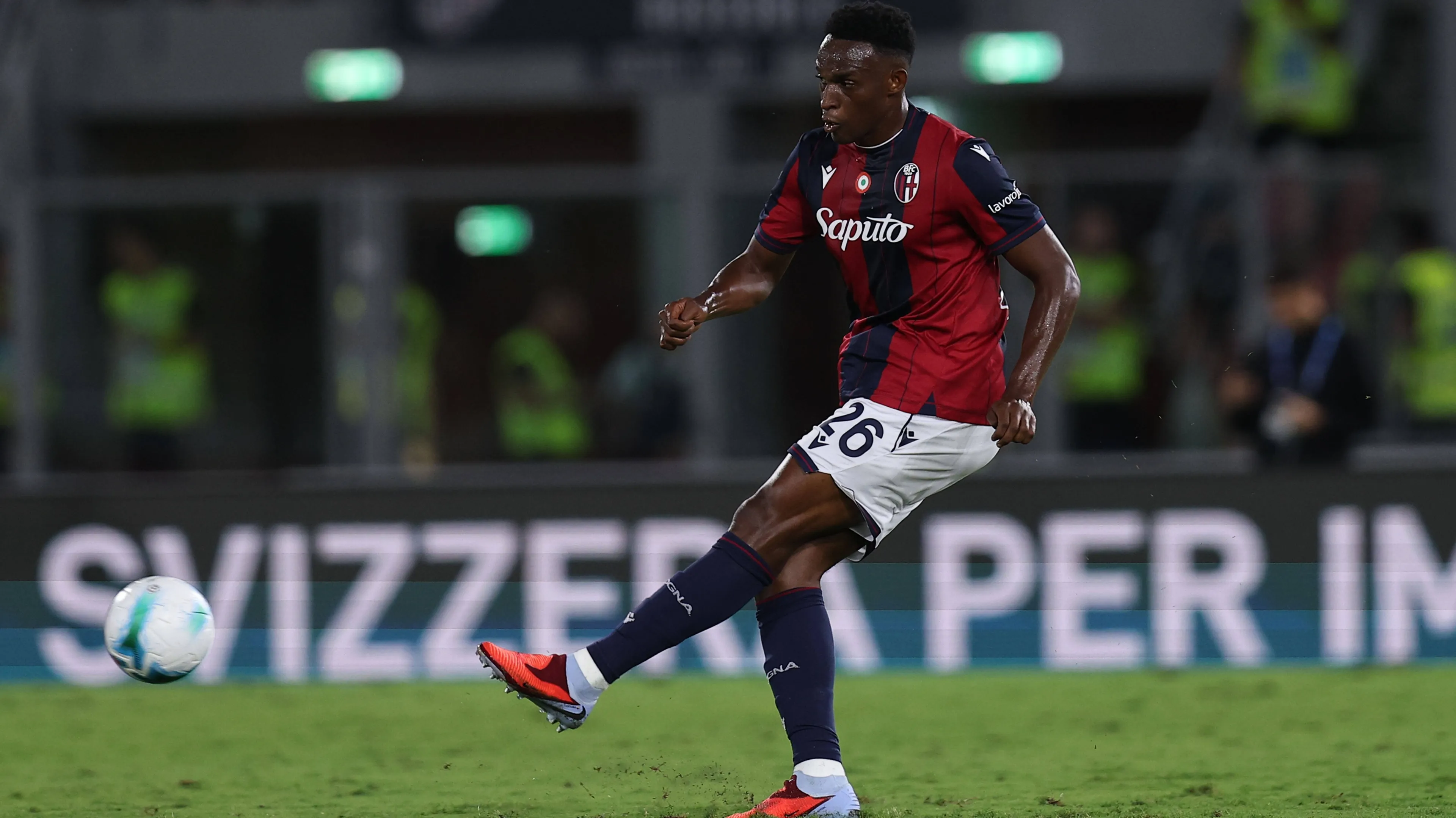 Lucumì è rimasto in Serie A: e se il Bologna gli offrisse un rinnovo di contratto?