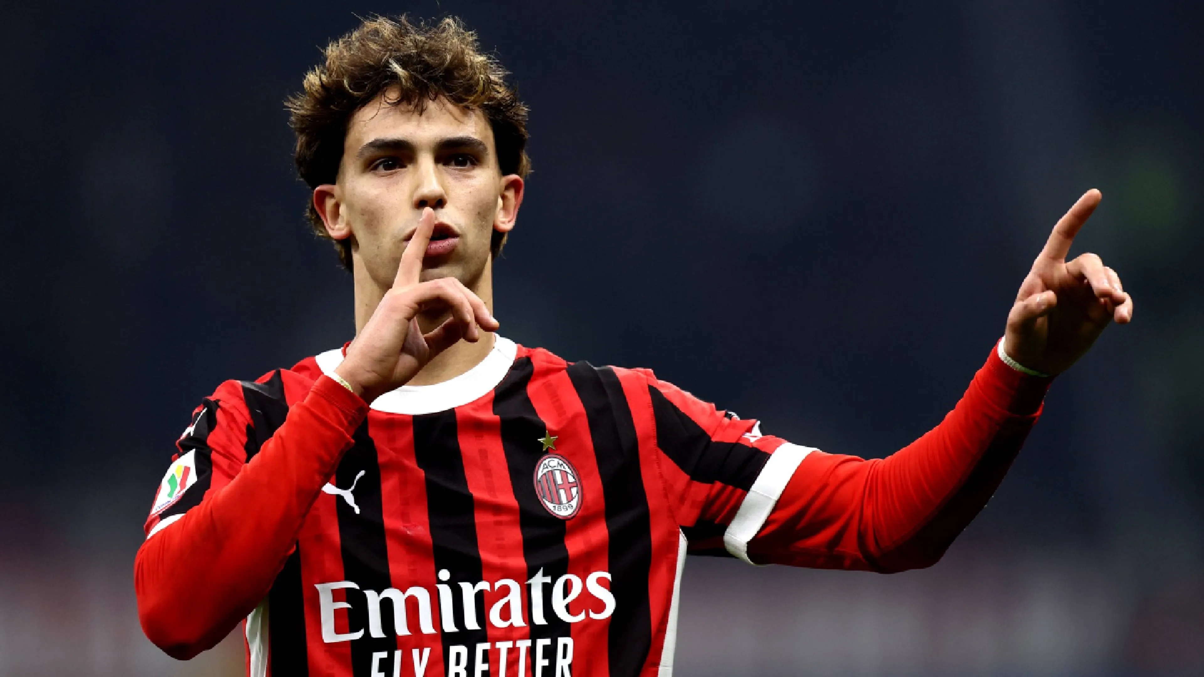 Copertina di Milan, il piano per acquistare Joao Felix: sarà sacrificato un big. Theo il principale indiziato, ma anche Leao rischia