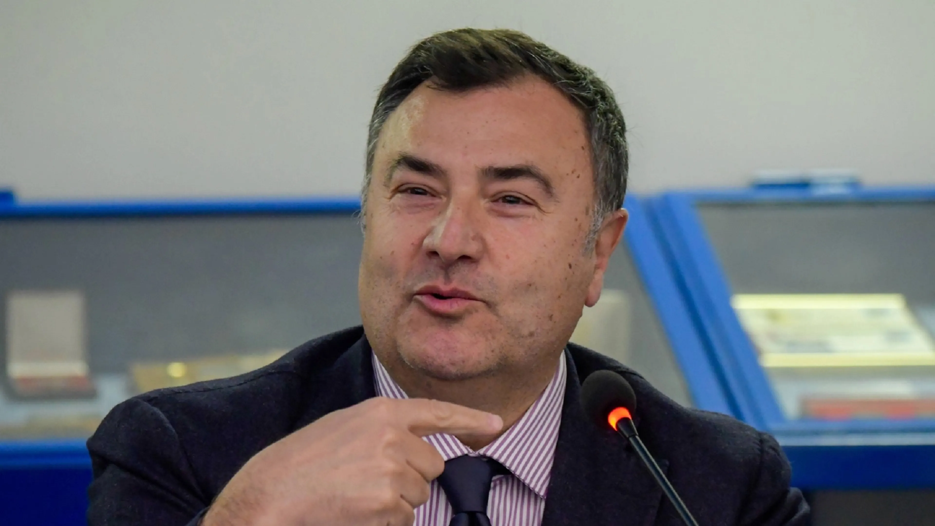 Fiorentina: Conference e schiaffo in faccia alla Juventus. Cosa è successo