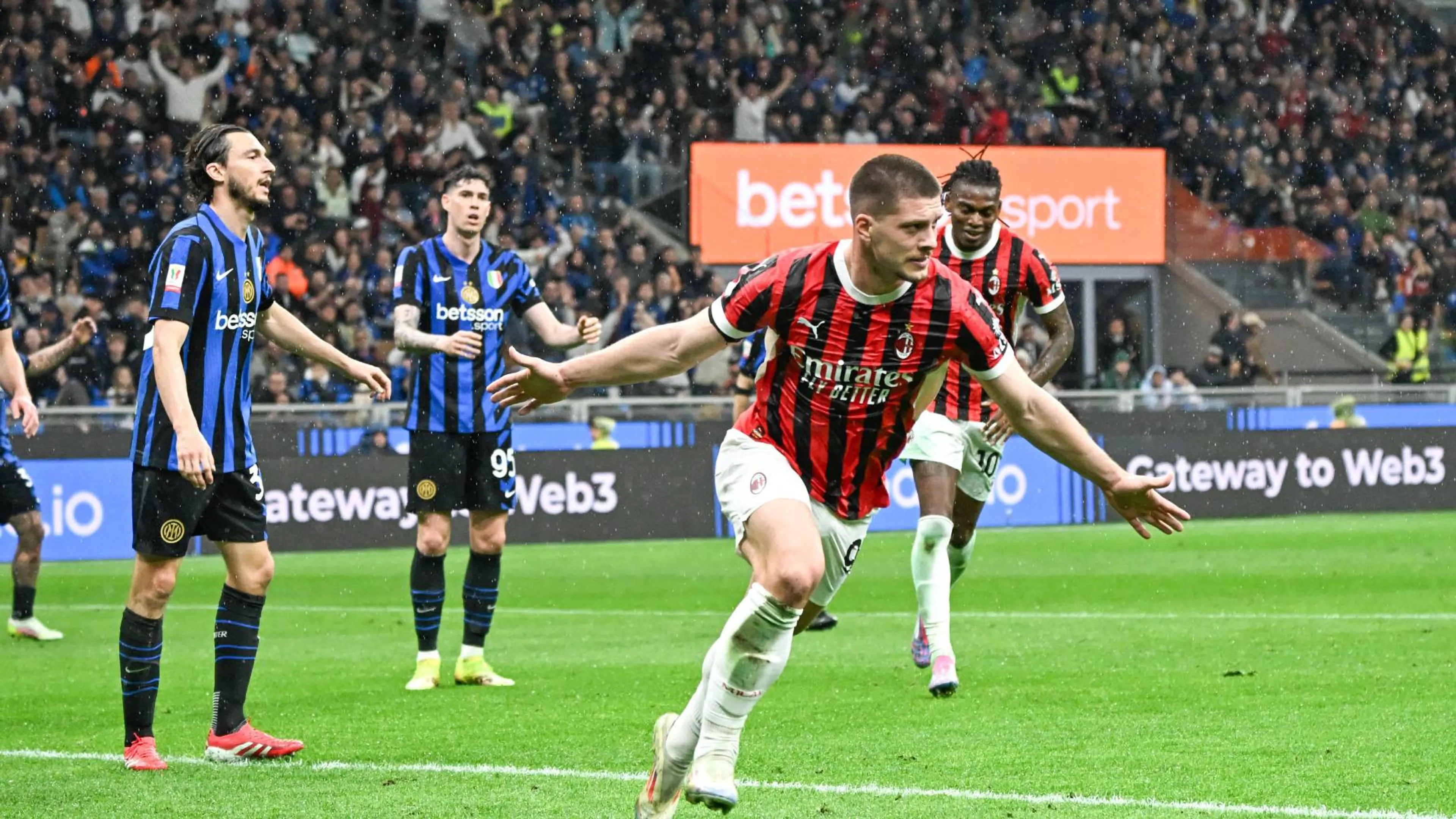Inter-Milan: rossoneri in Paradiso! Uno 0-3 che apre la crisi dell'Inter